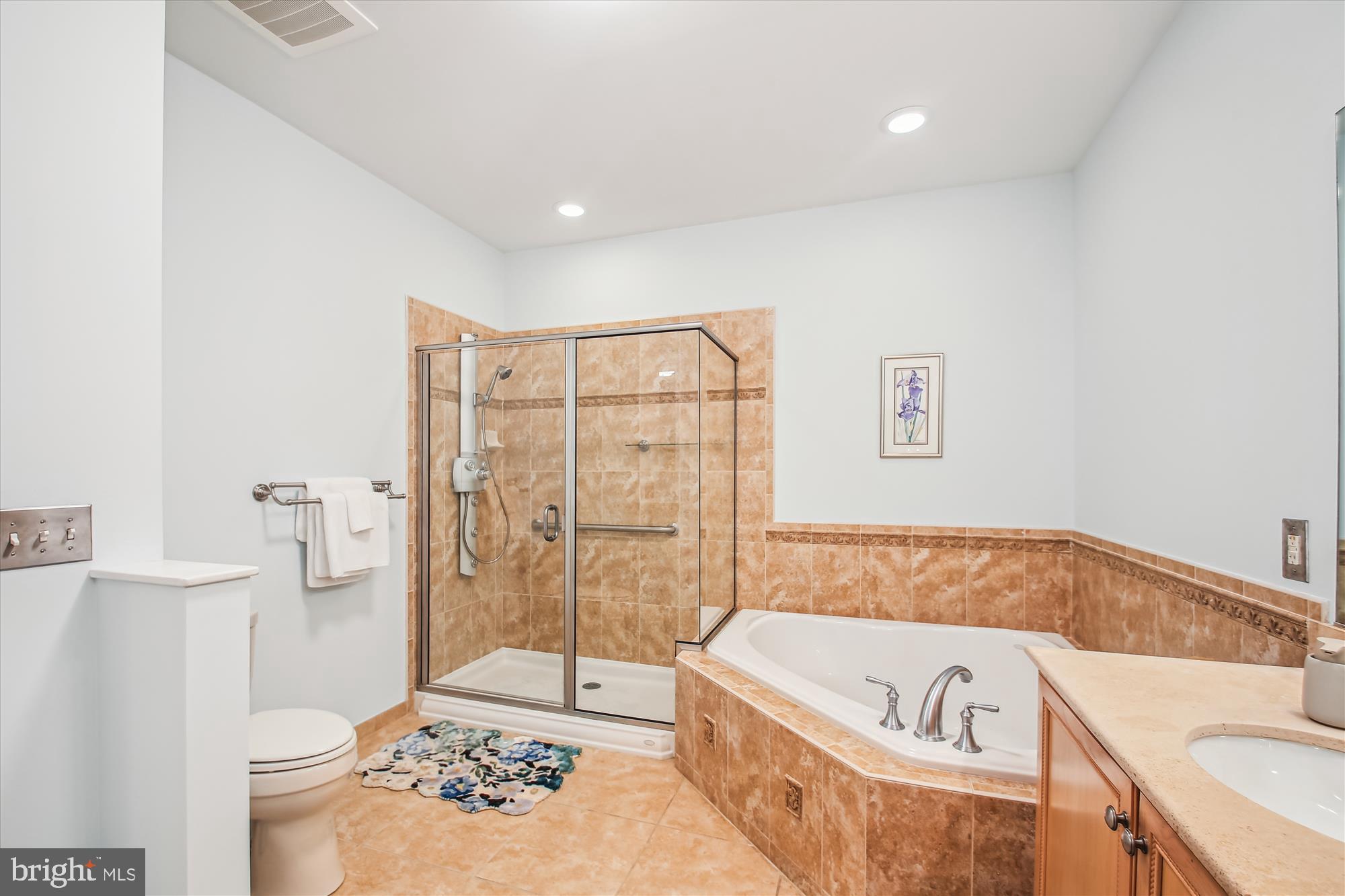GRANDVIEW AT ANNAPOLIS TOWNE CENTRE - Residential
