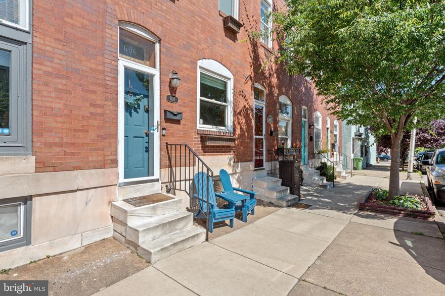 STUNNING ROW HOME LOCATED IN THE HEART OF CANTON AVAILABLE MID JULY. GLISTENING HARDWOODS CASCADE THROUGHOUT. CUSTOM CABINETRY, LARGE CHEFS KITCHEN, DESIGNER LIGHTING, TALL CEILINGS. SPACIOUS 3 BEDROOMS WITH 2 FULL BATHROOMS. FINISHED LOWER LEVEL. TONS OF NATURAL LIGHT. EXPOSED BRICK. AMPLE STORAGE. ROOF DECK WITH STUNNING VIEWS AND GREAT FOR ENTERTAINING. CLOSE PROXIMITY TO RETAIL SHOPPING, LOCAL DINING, PATTERSON PARK, AND ALL MAJOR HIGHWAYS. SCHEDULE A PRIVATE TOUR TODAY. PETS CASE BY CASE BASIS.