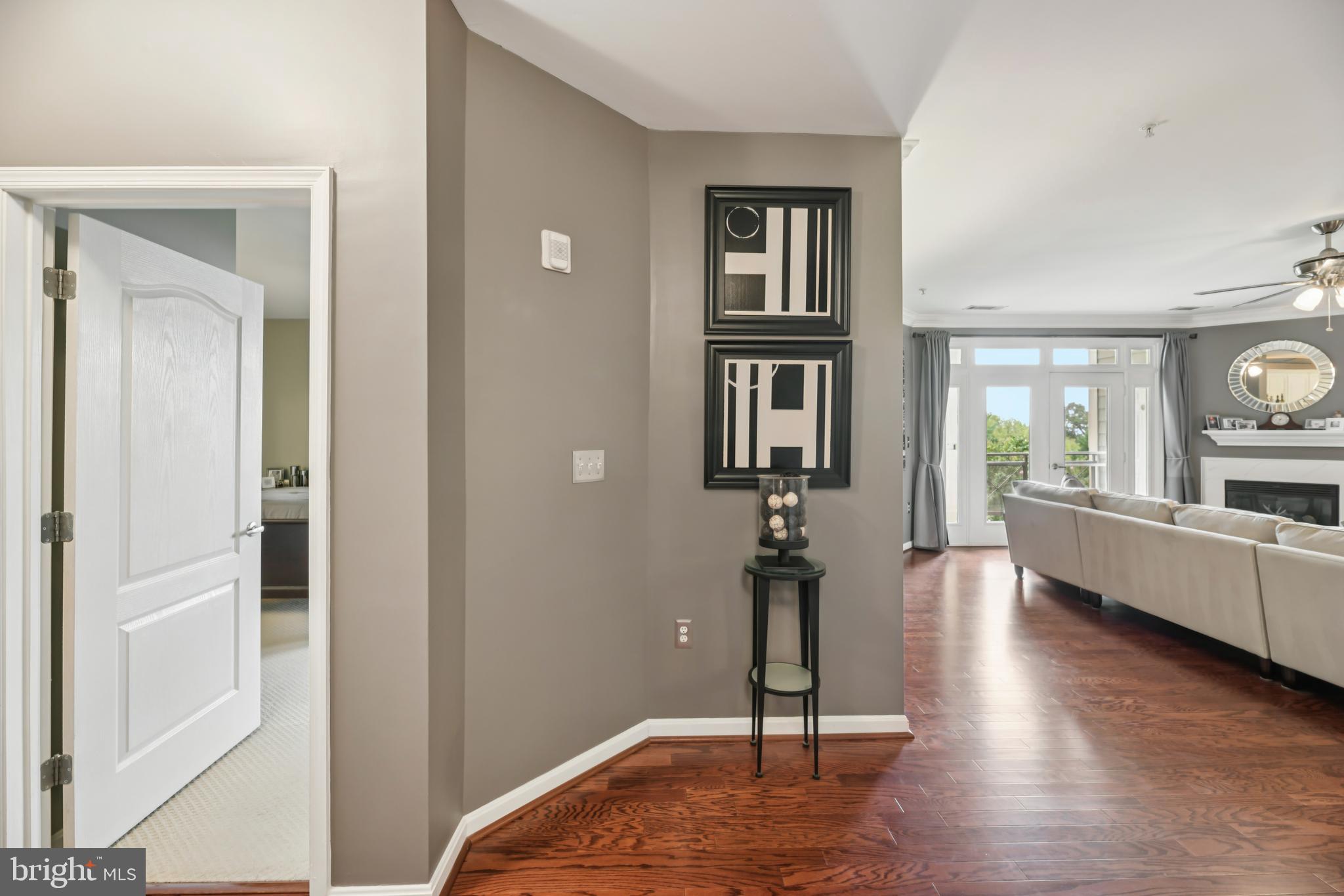 POTOMAC POINTE CONDOMINI - Residential