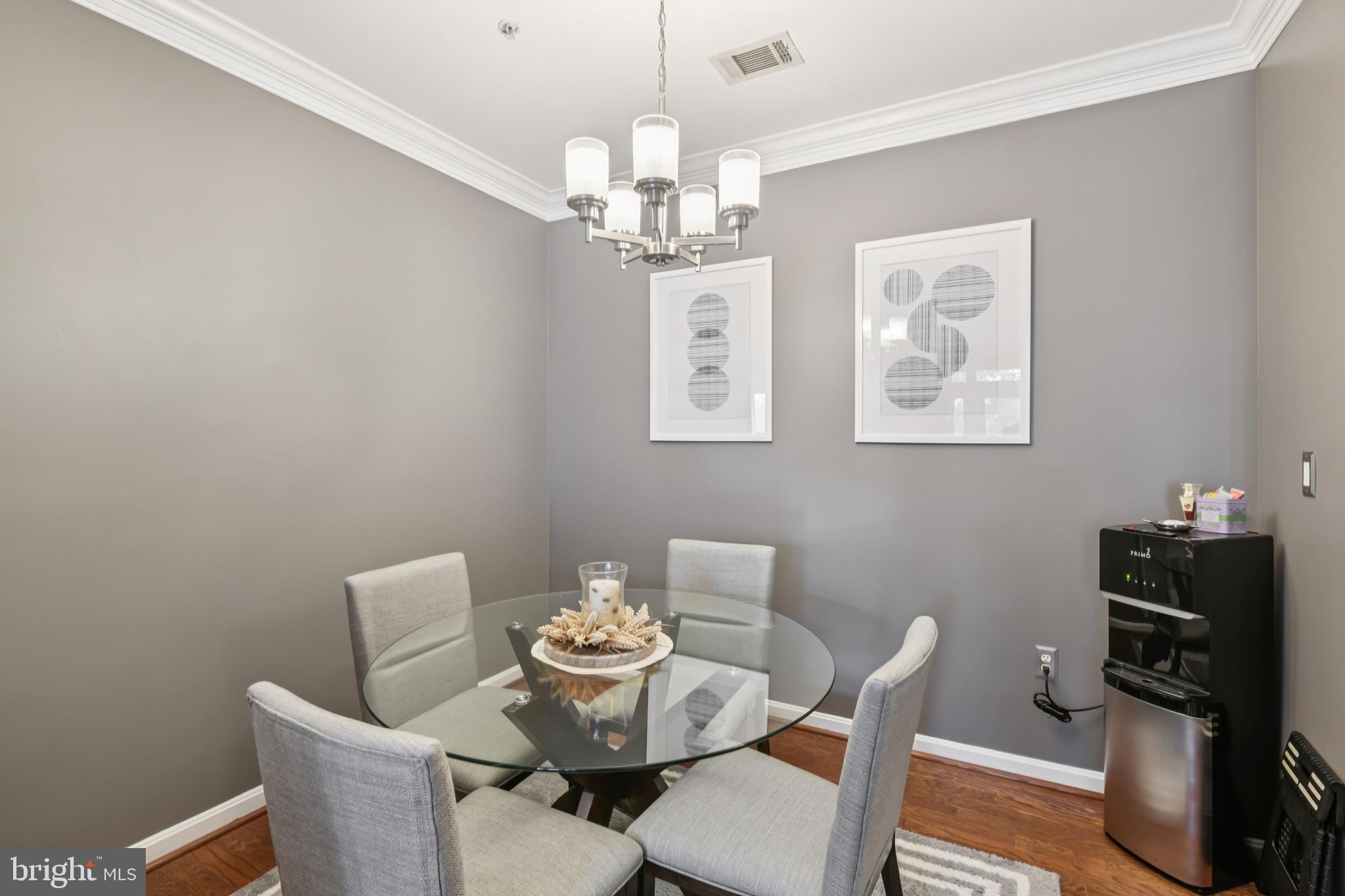 POTOMAC POINTE CONDOMINI - Residential