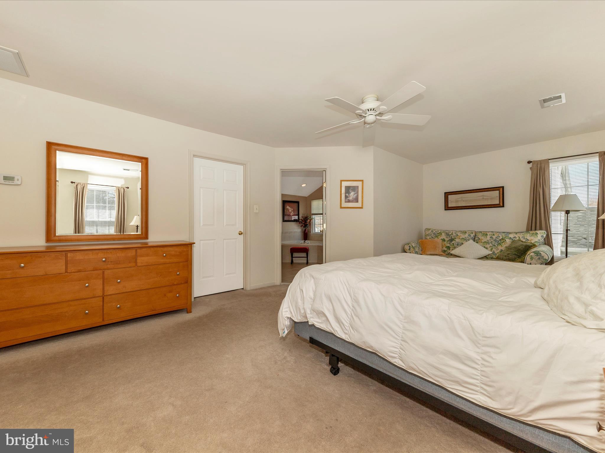 HOYLES MILL VILLAGE - Residential