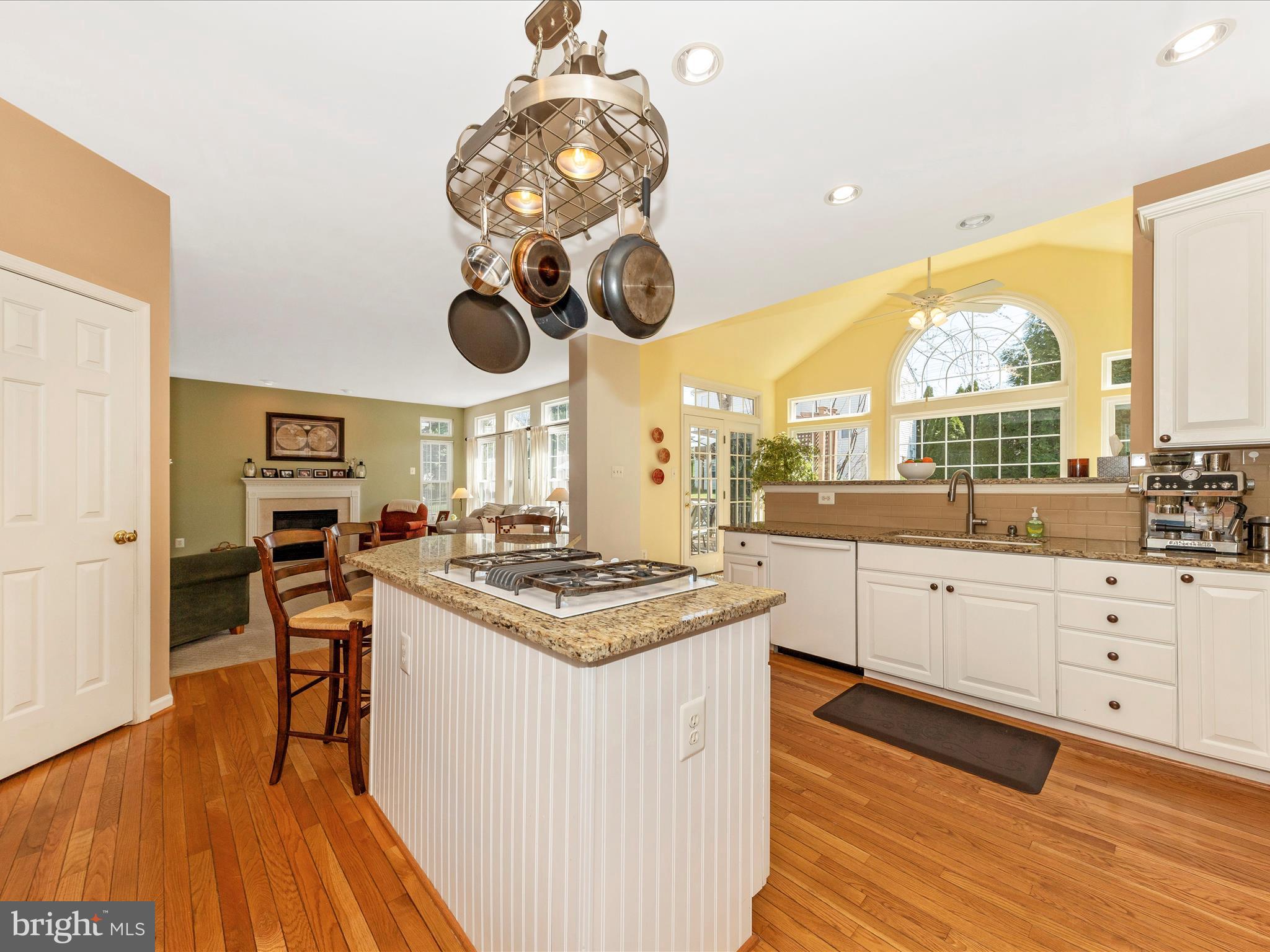 HOYLES MILL VILLAGE - Residential