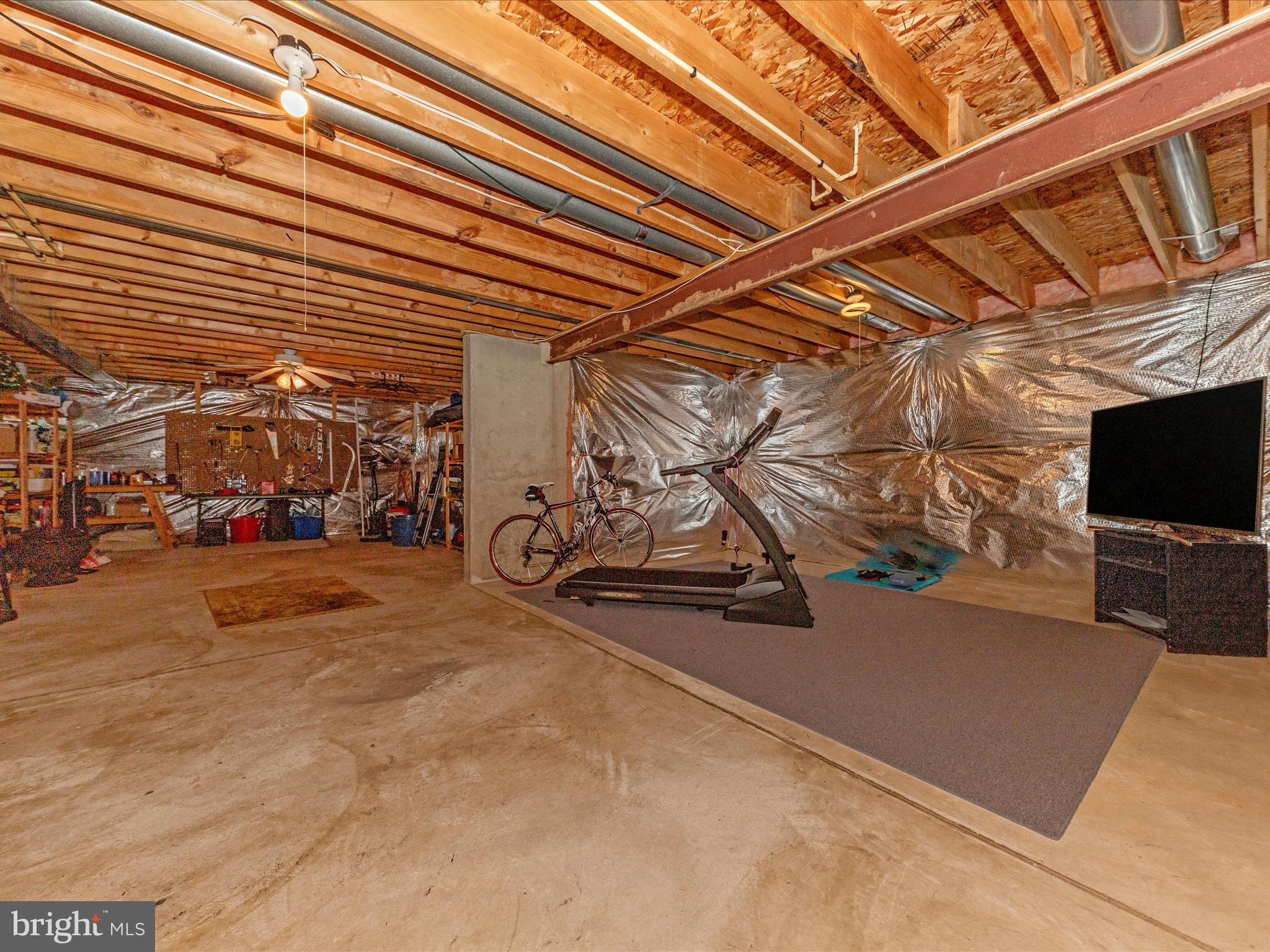 HOYLES MILL VILLAGE - Residential