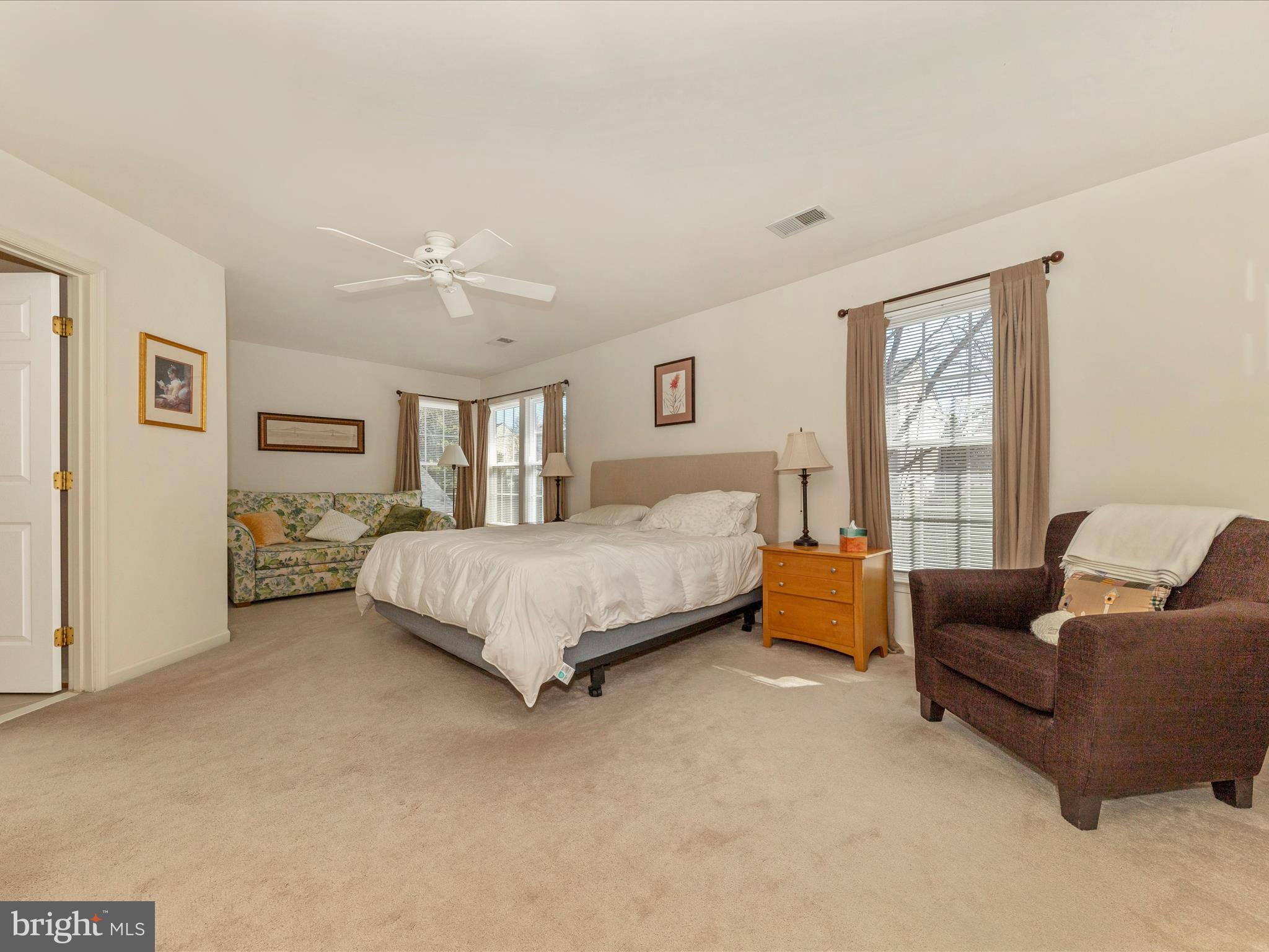 HOYLES MILL VILLAGE - Residential