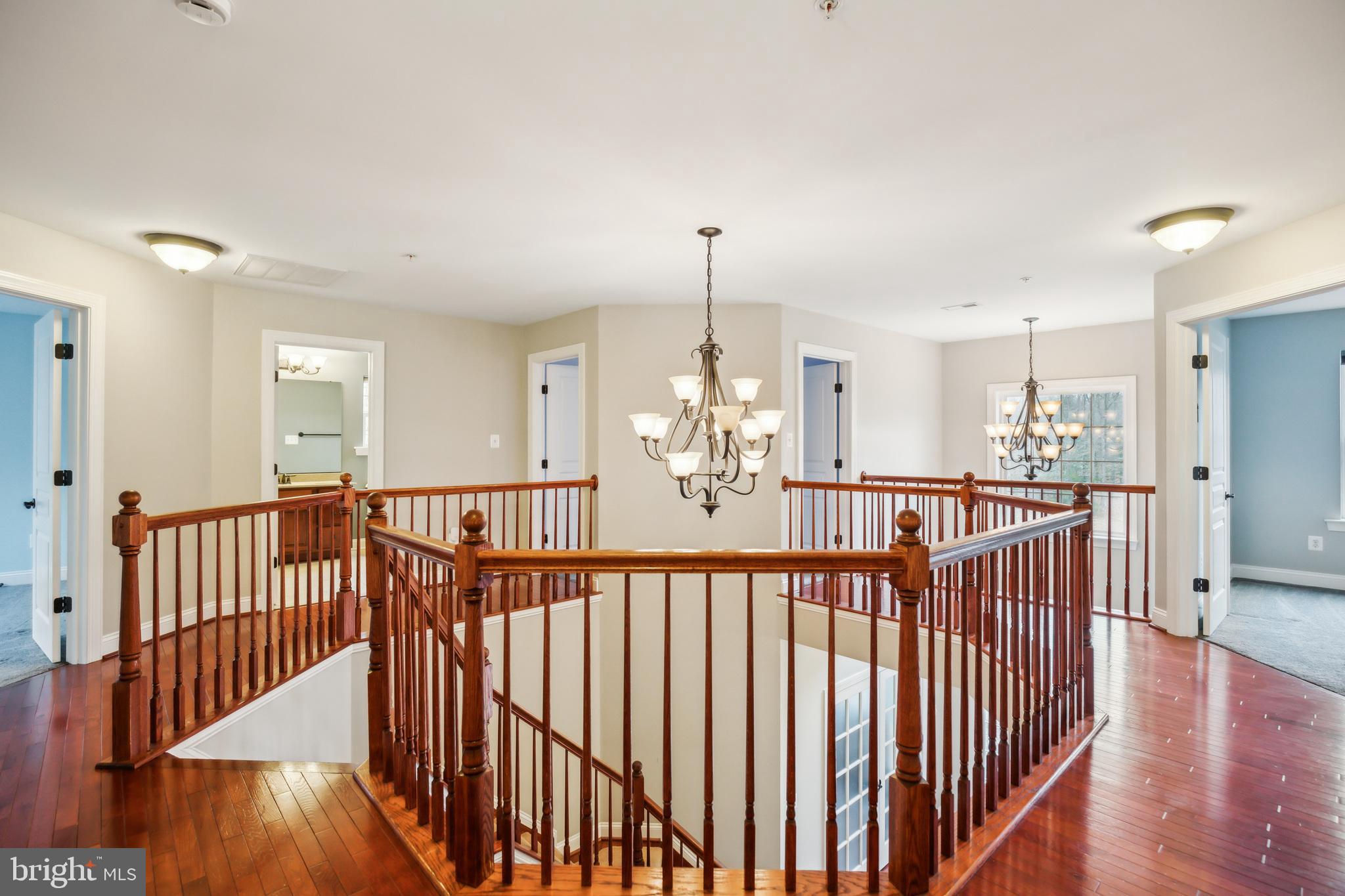 COACHMAN'S PATH - Residential