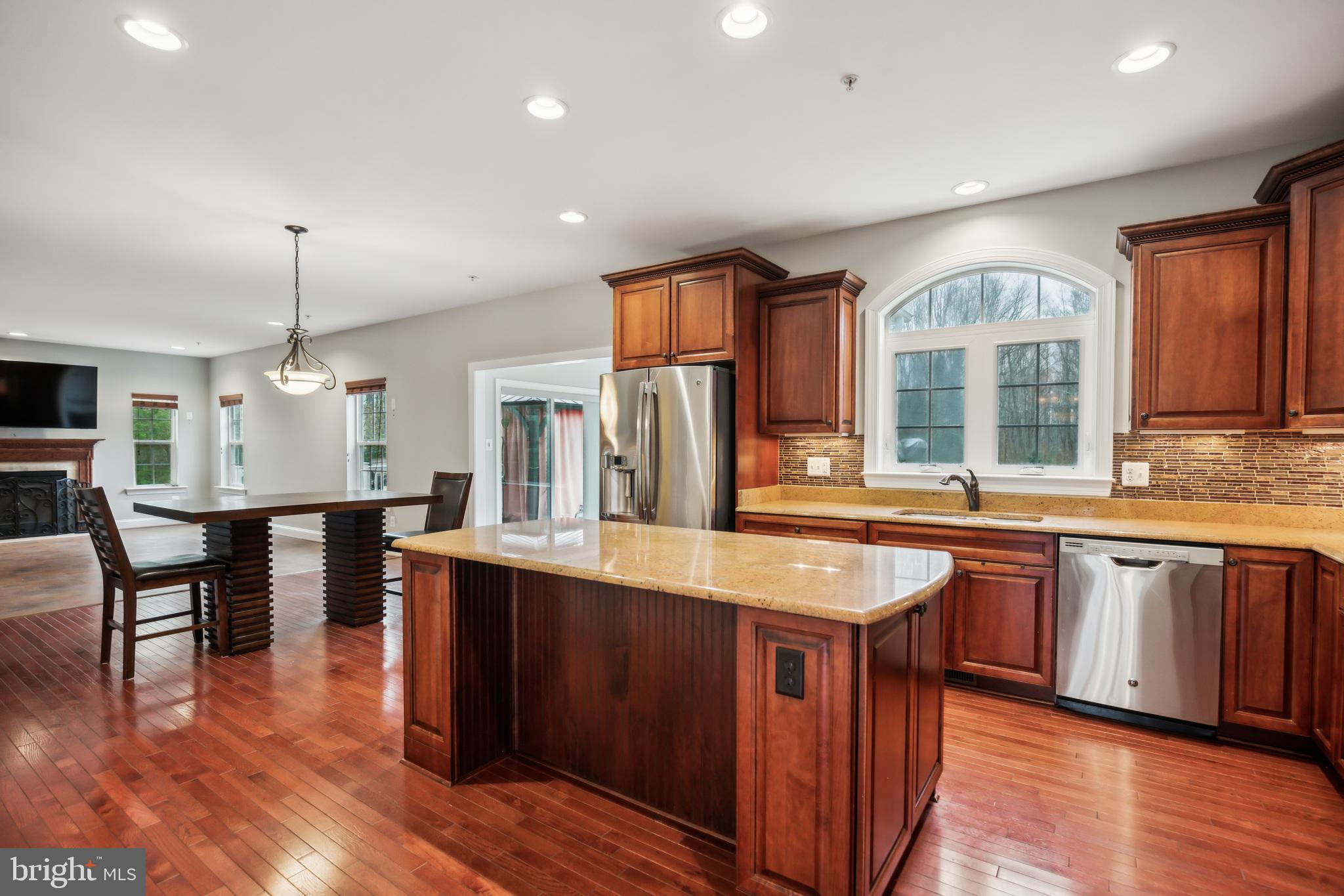 COACHMAN'S PATH - Residential