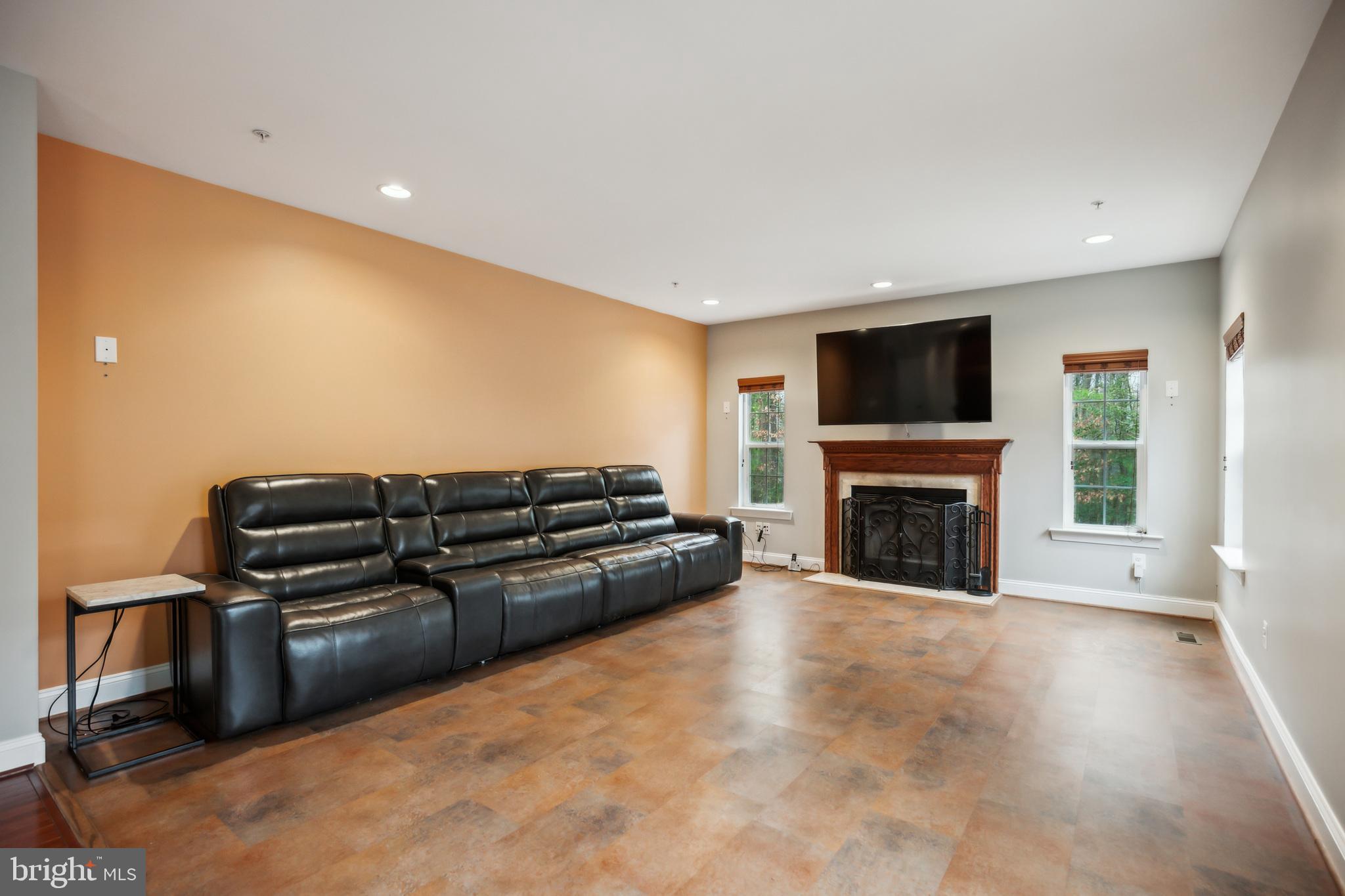 COACHMAN'S PATH - Residential