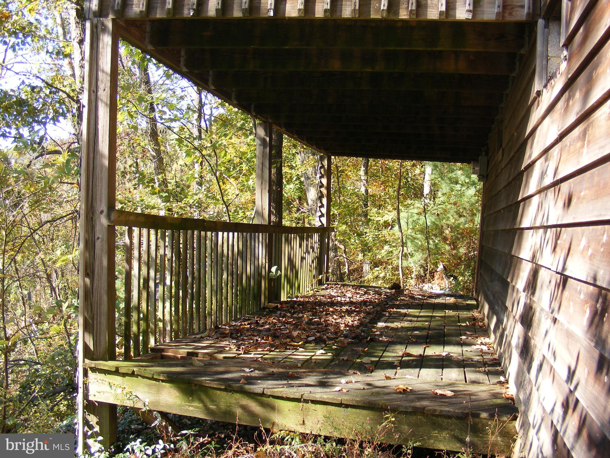 SHAWNEELAND - Residential