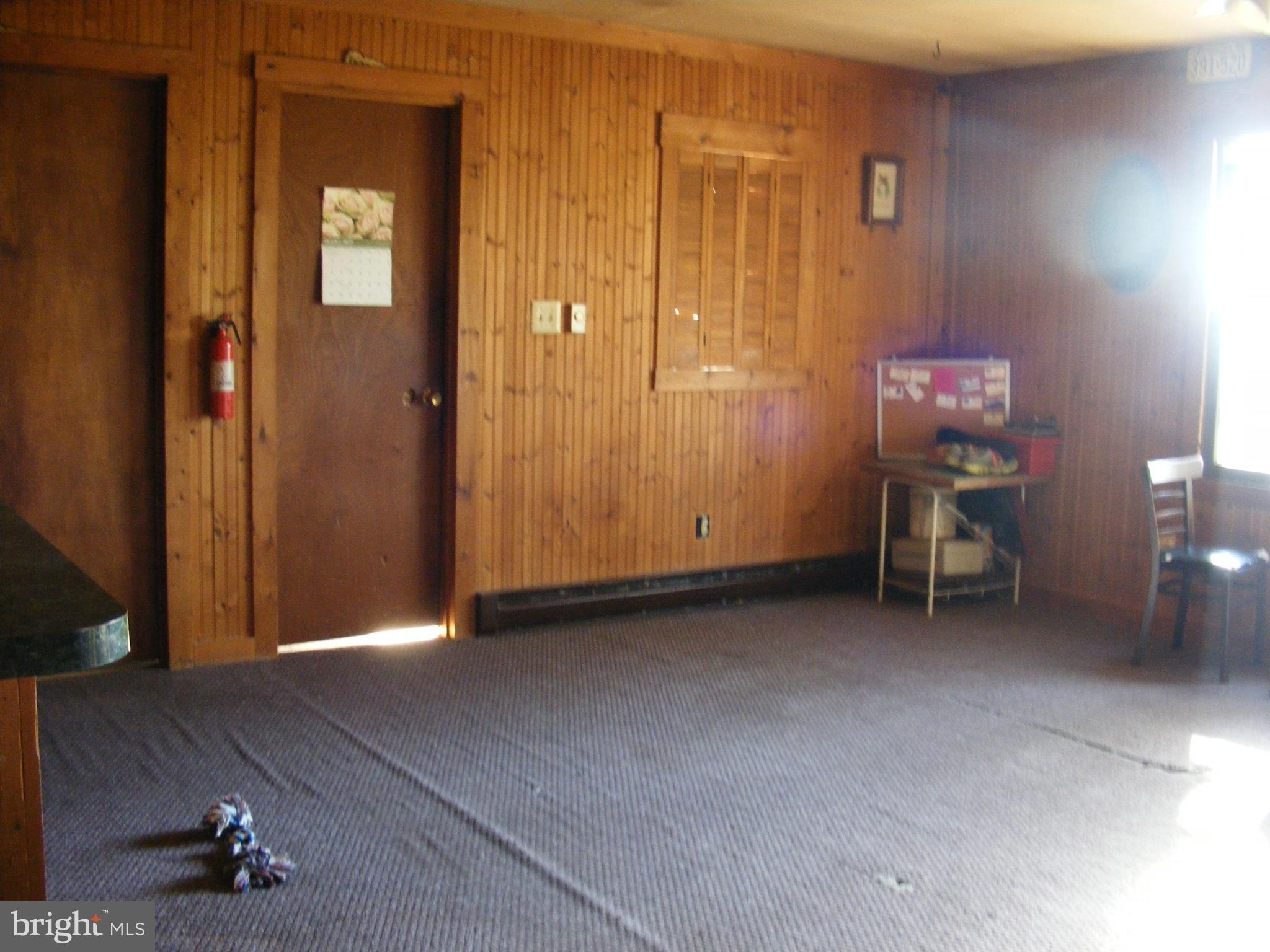 SHAWNEELAND - Residential