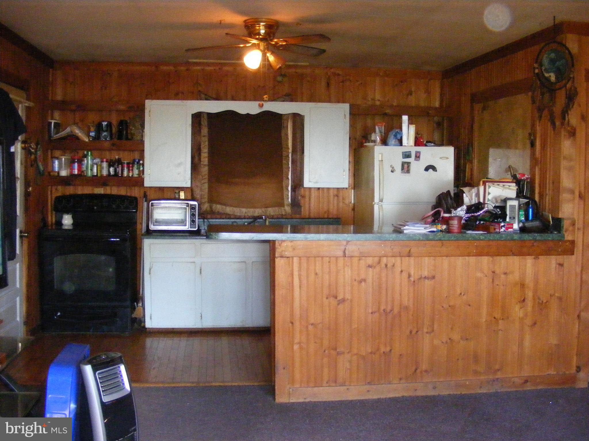 SHAWNEELAND - Residential