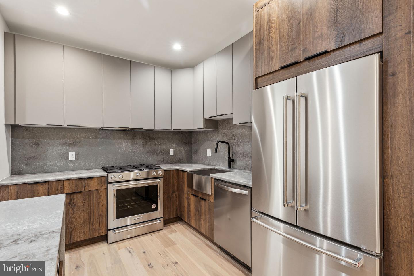 FISHTOWN - Residential