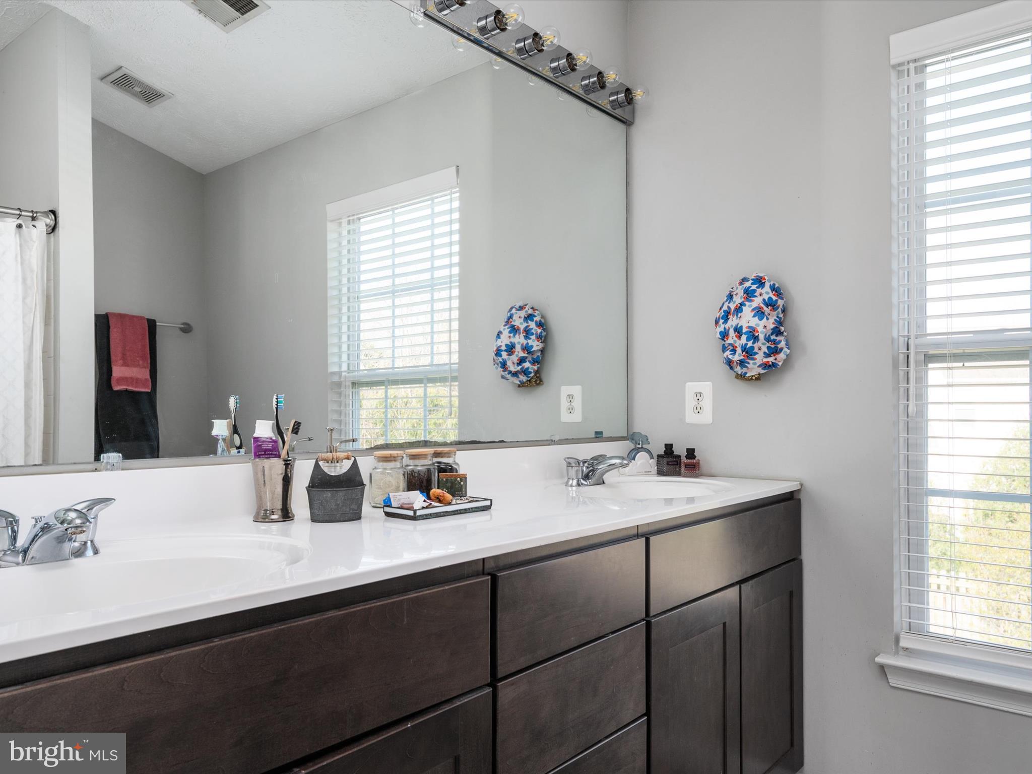 PROVIDENCE FARM - Residential