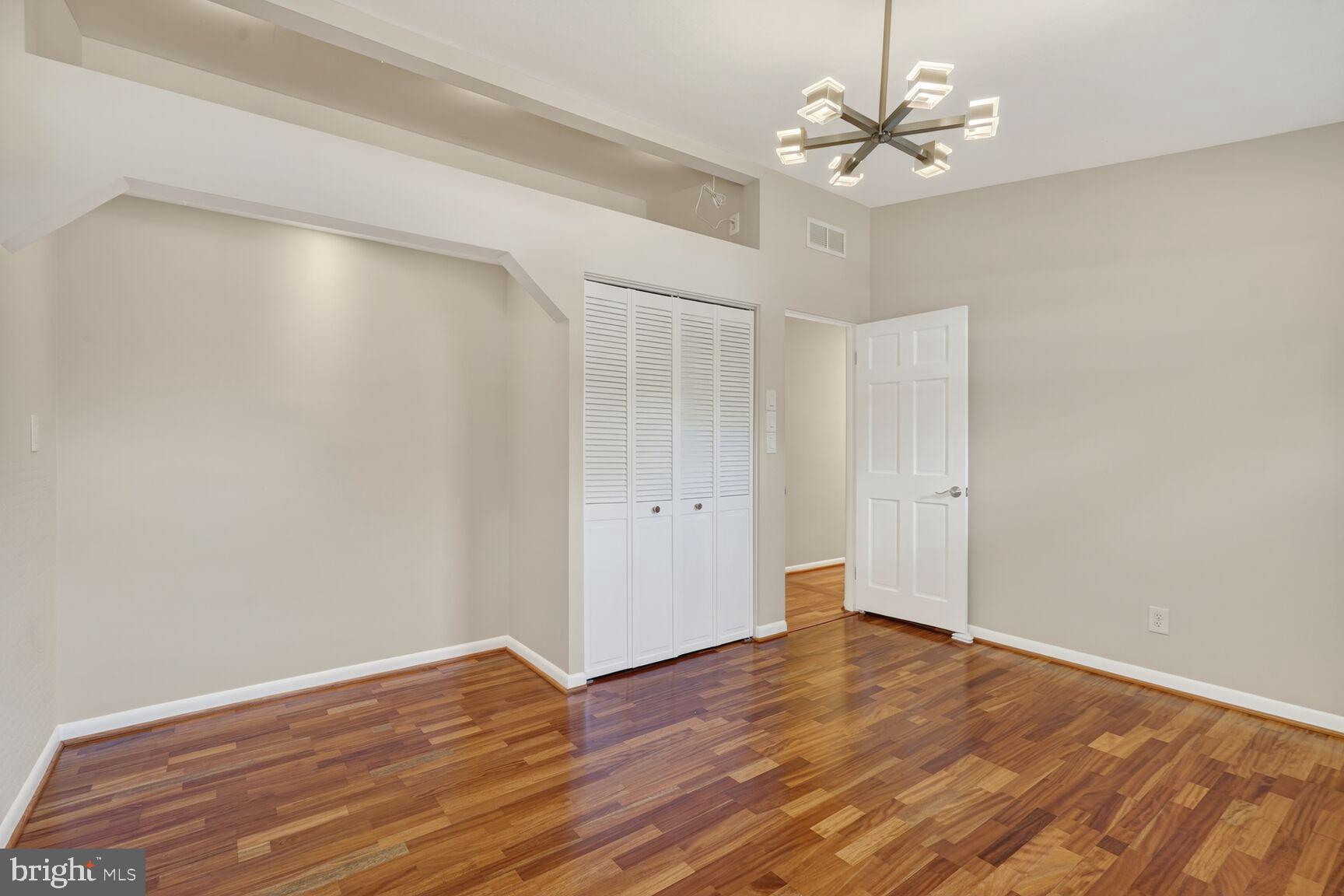 STEVENSON VILLAGE - Residential