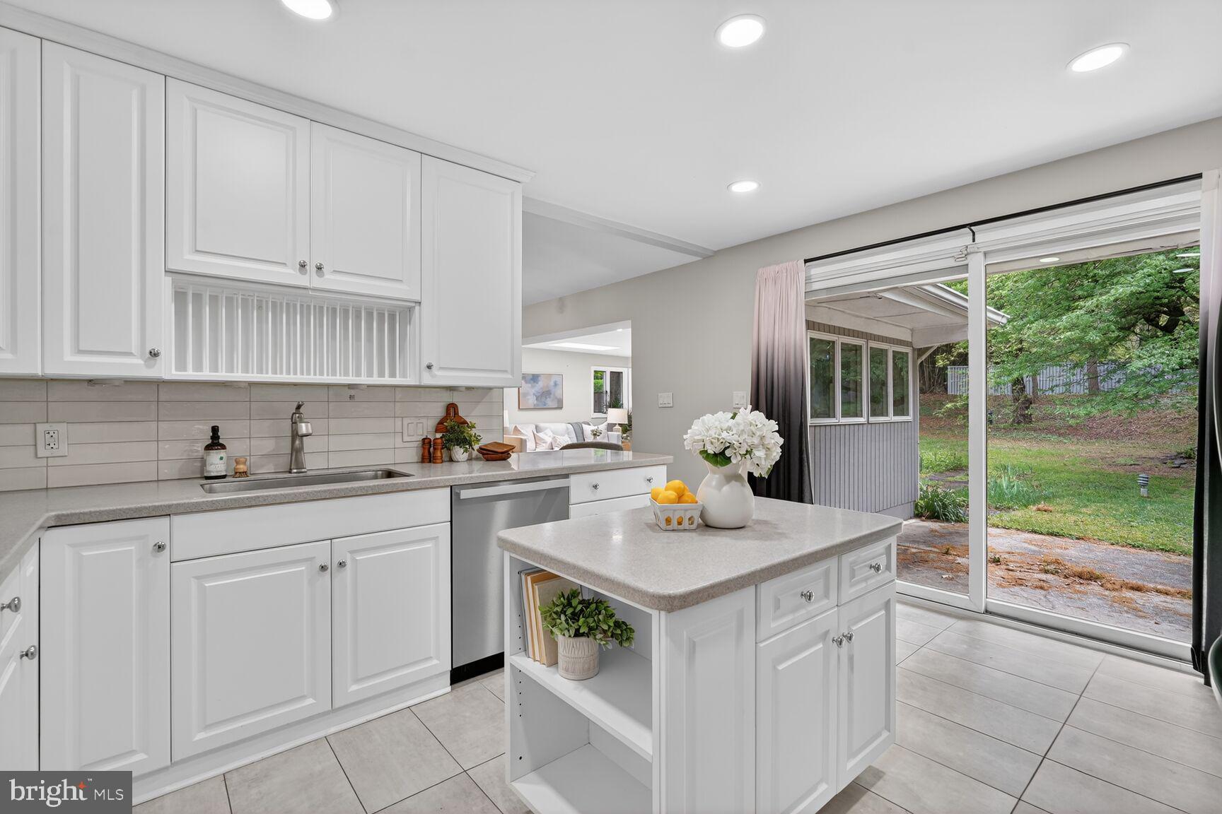 STEVENSON VILLAGE - Residential