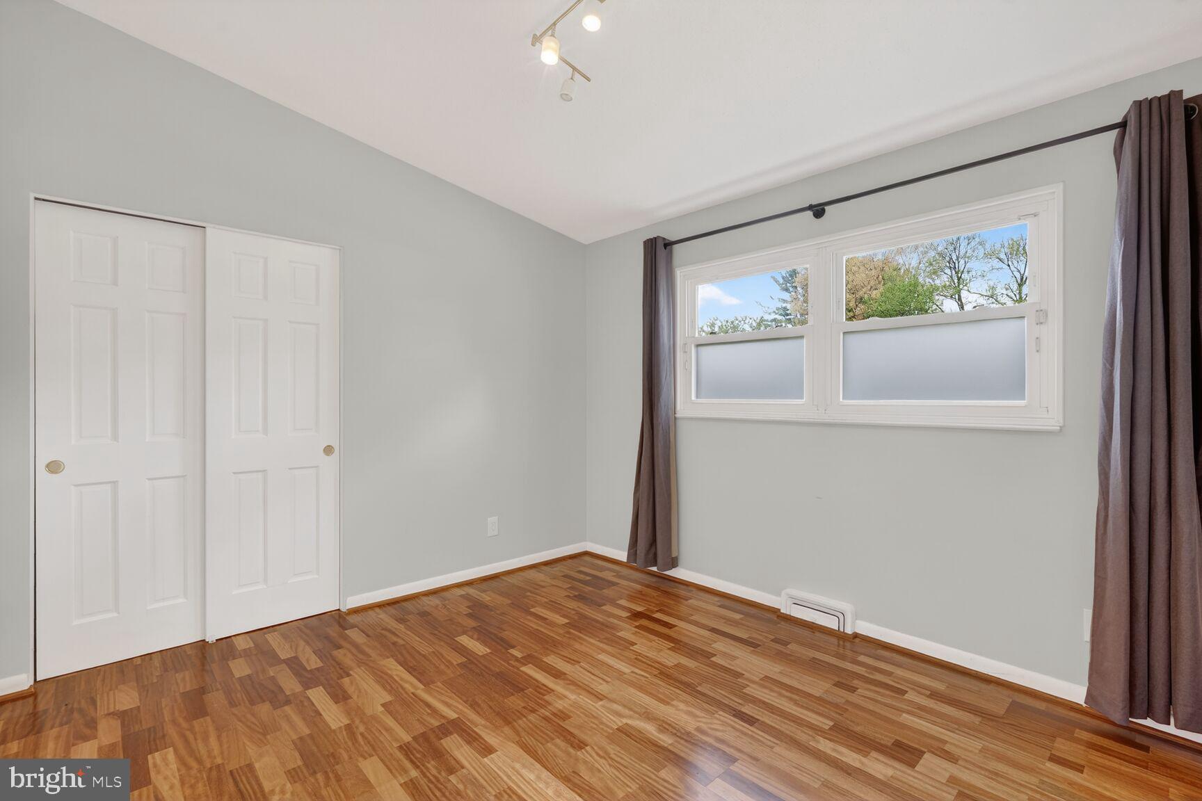 STEVENSON VILLAGE - Residential