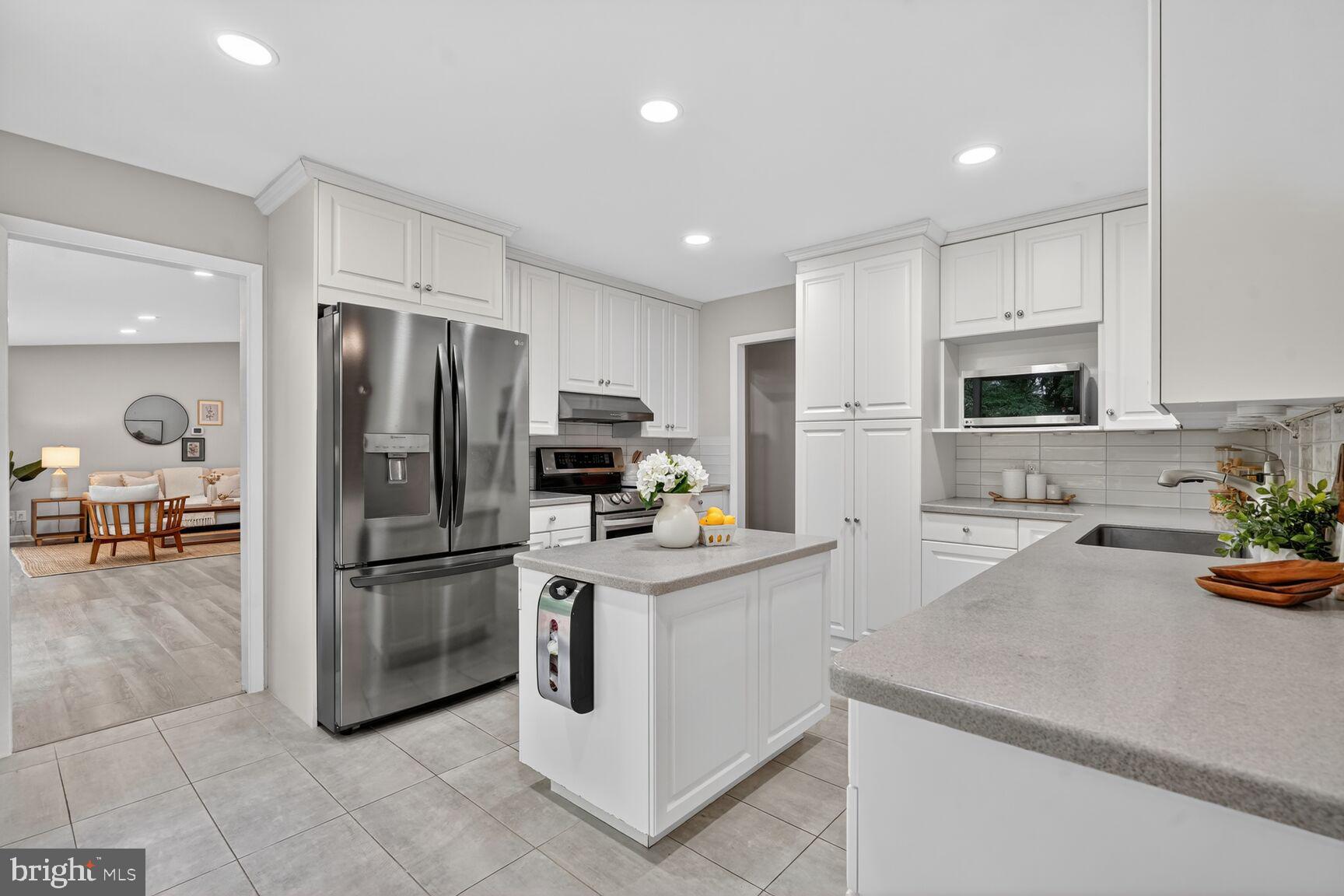 STEVENSON VILLAGE - Residential