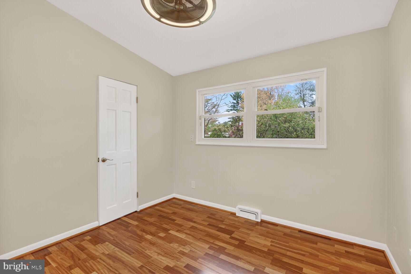 STEVENSON VILLAGE - Residential