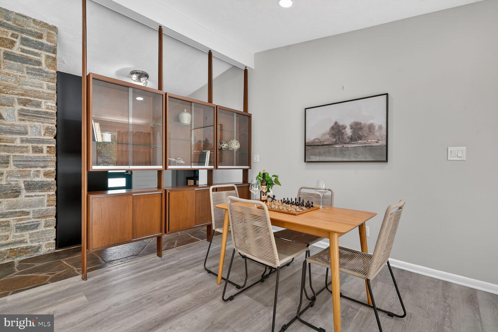 STEVENSON VILLAGE - Residential