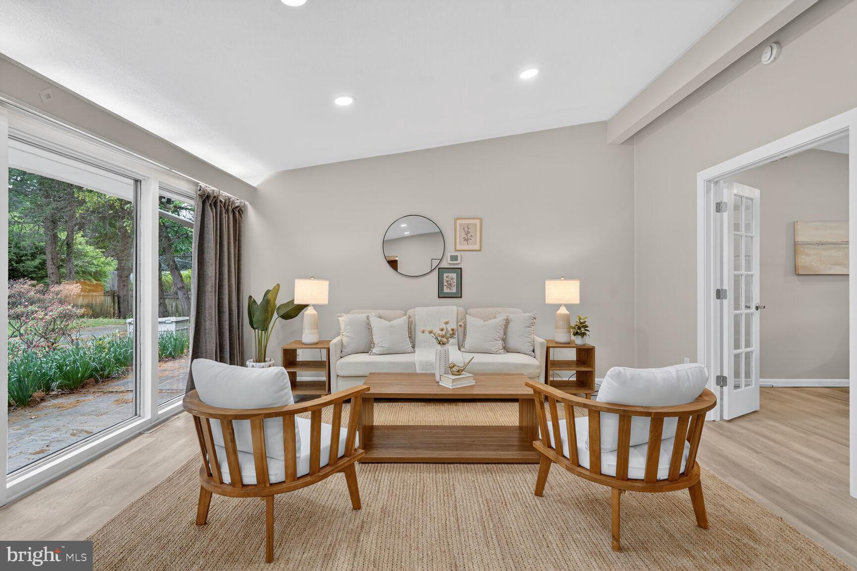 STEVENSON VILLAGE - Residential