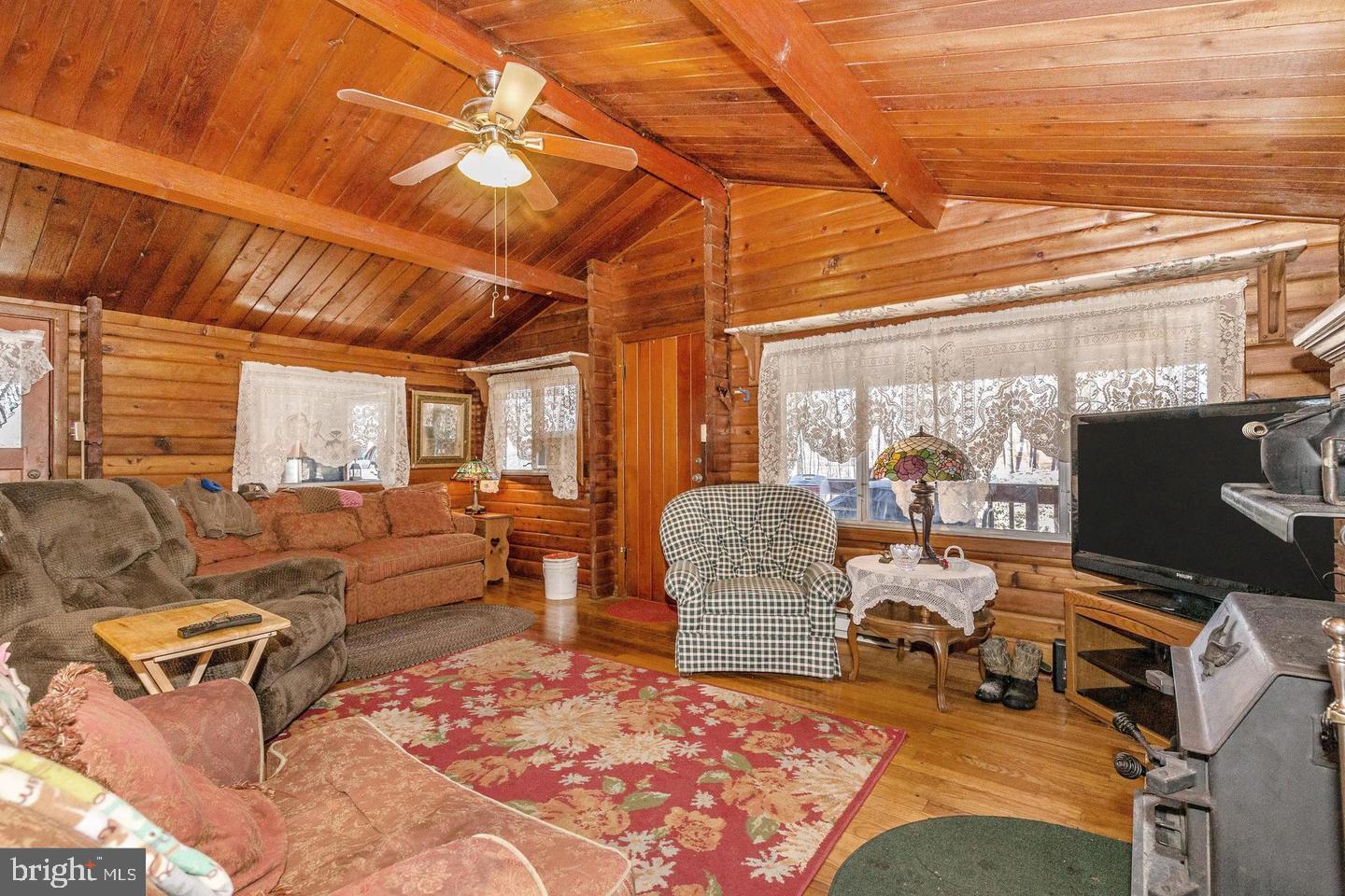 SHANNONDALE - Residential