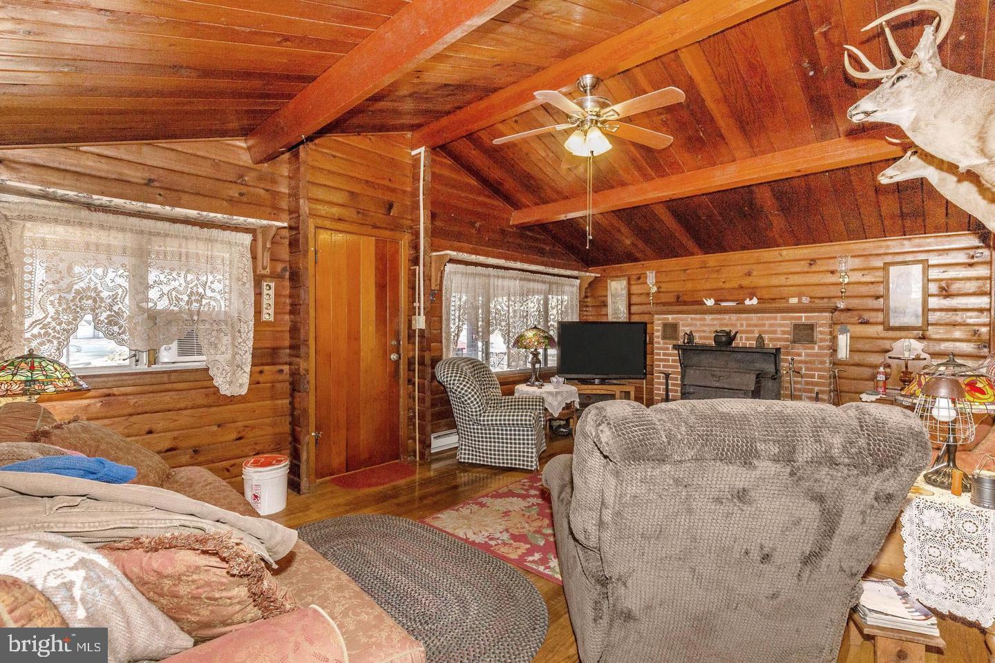 SHANNONDALE - Residential