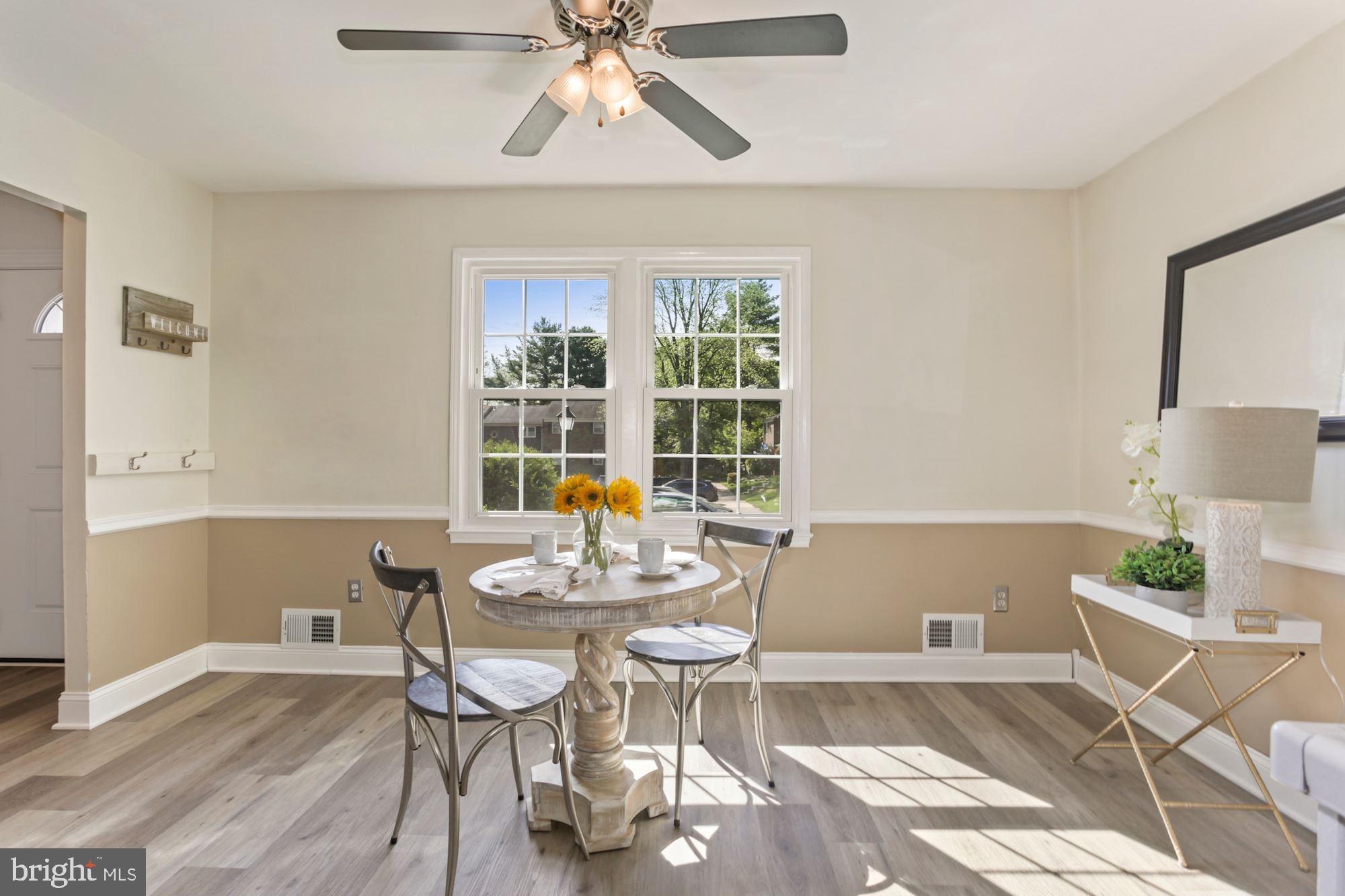 TOWNES OF ORANGE HUNT - Residential