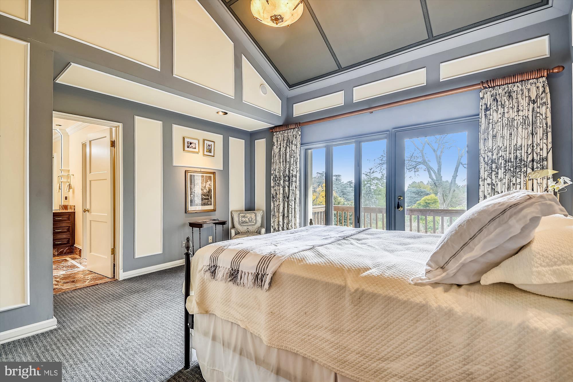 NORTH ROLAND PARK - Residential