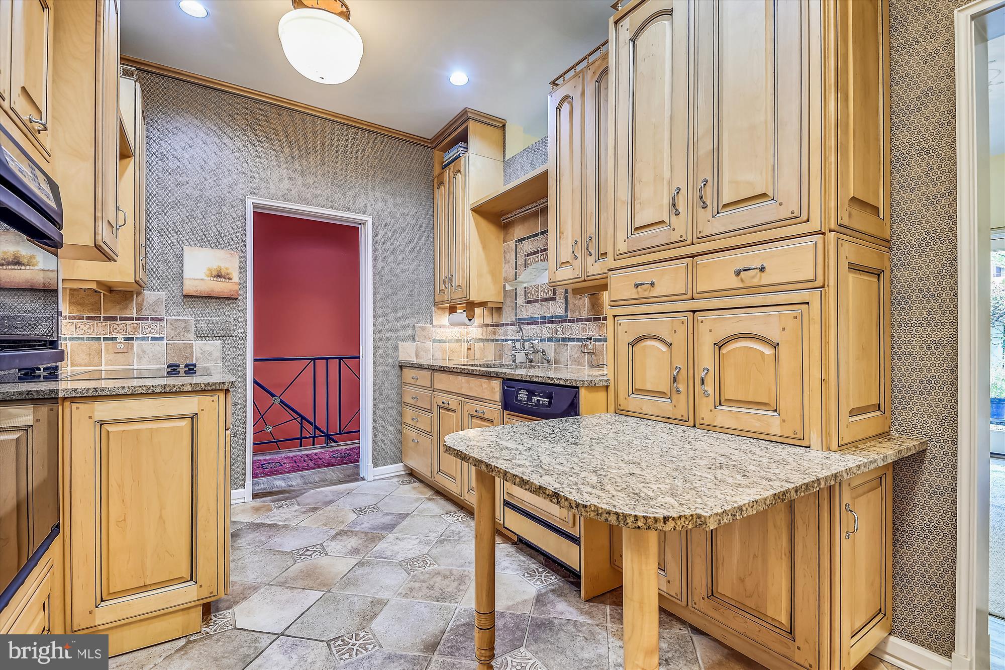 NORTH ROLAND PARK - Residential