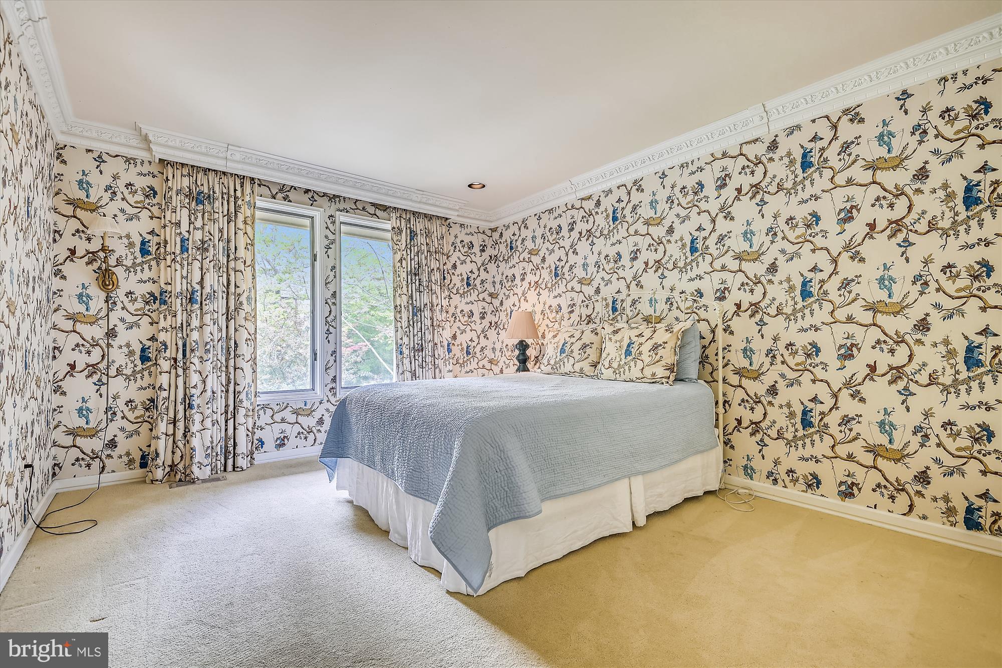 NORTH ROLAND PARK - Residential