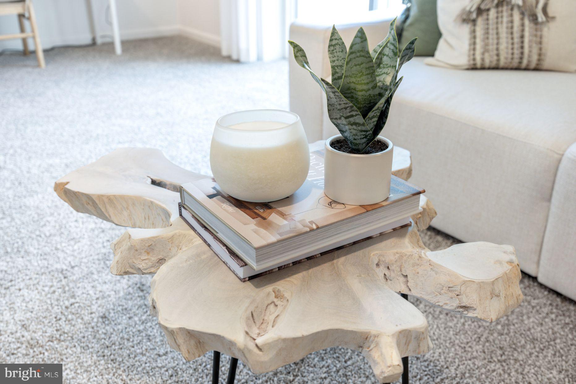 TOLLHOUSE WOODS - Residential