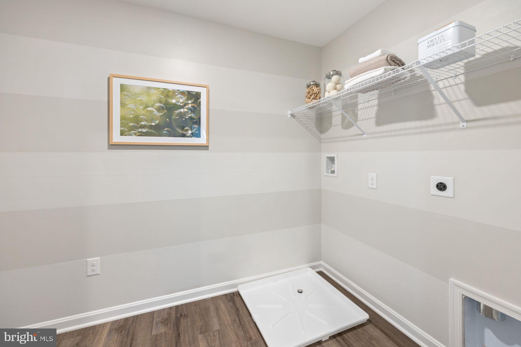 TOLLHOUSE WOODS - Residential