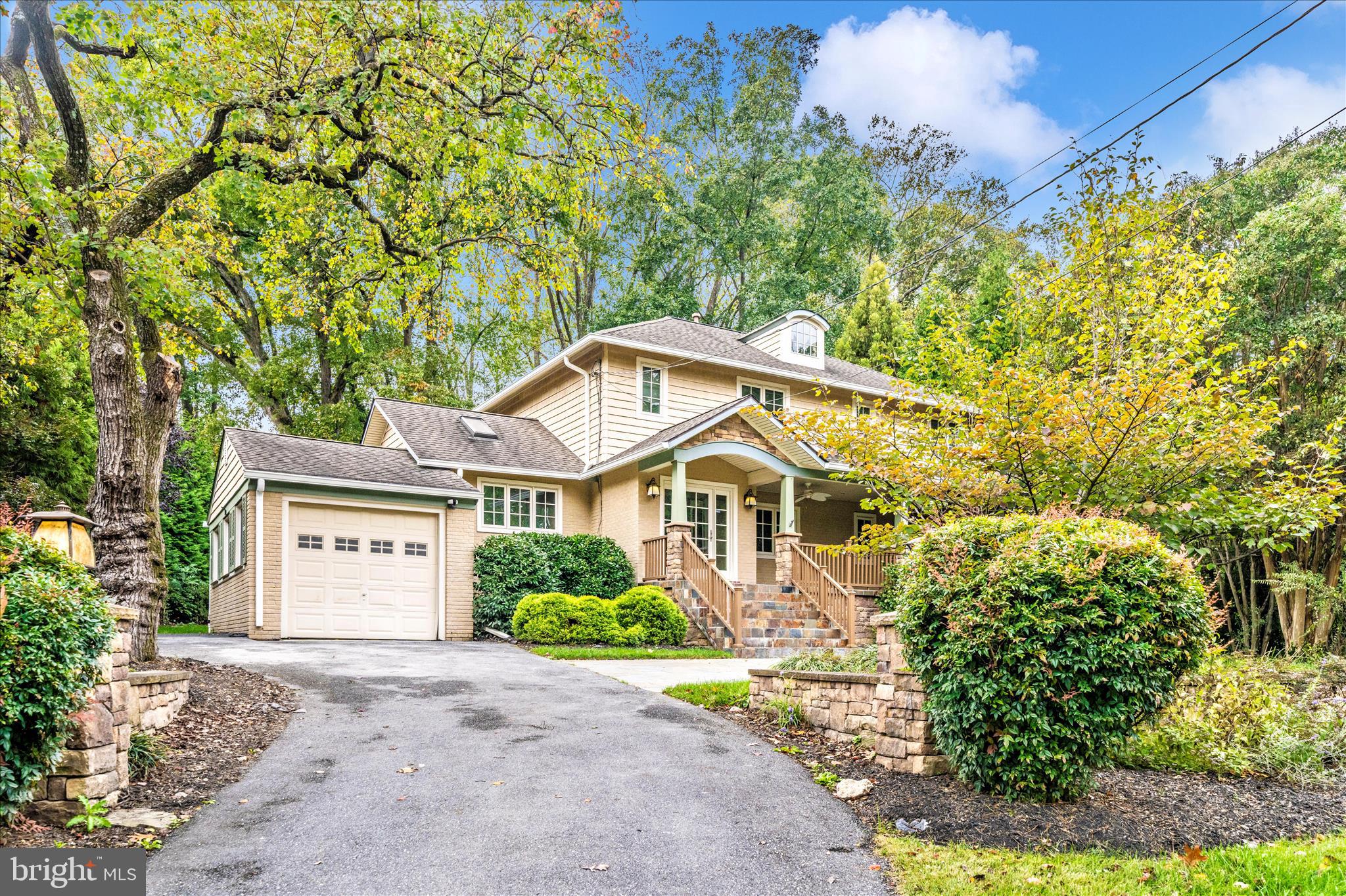 HILLANDALE - Residential Lease