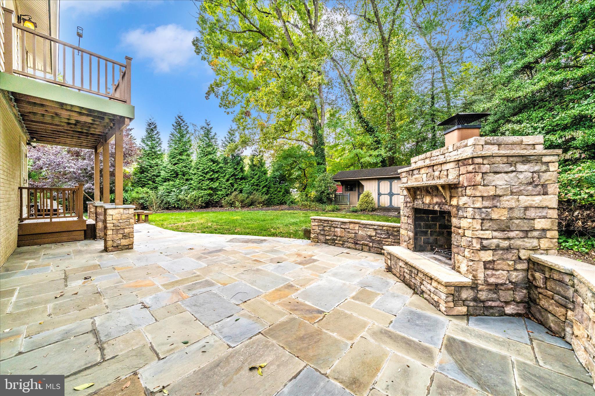 HILLANDALE - Residential Lease