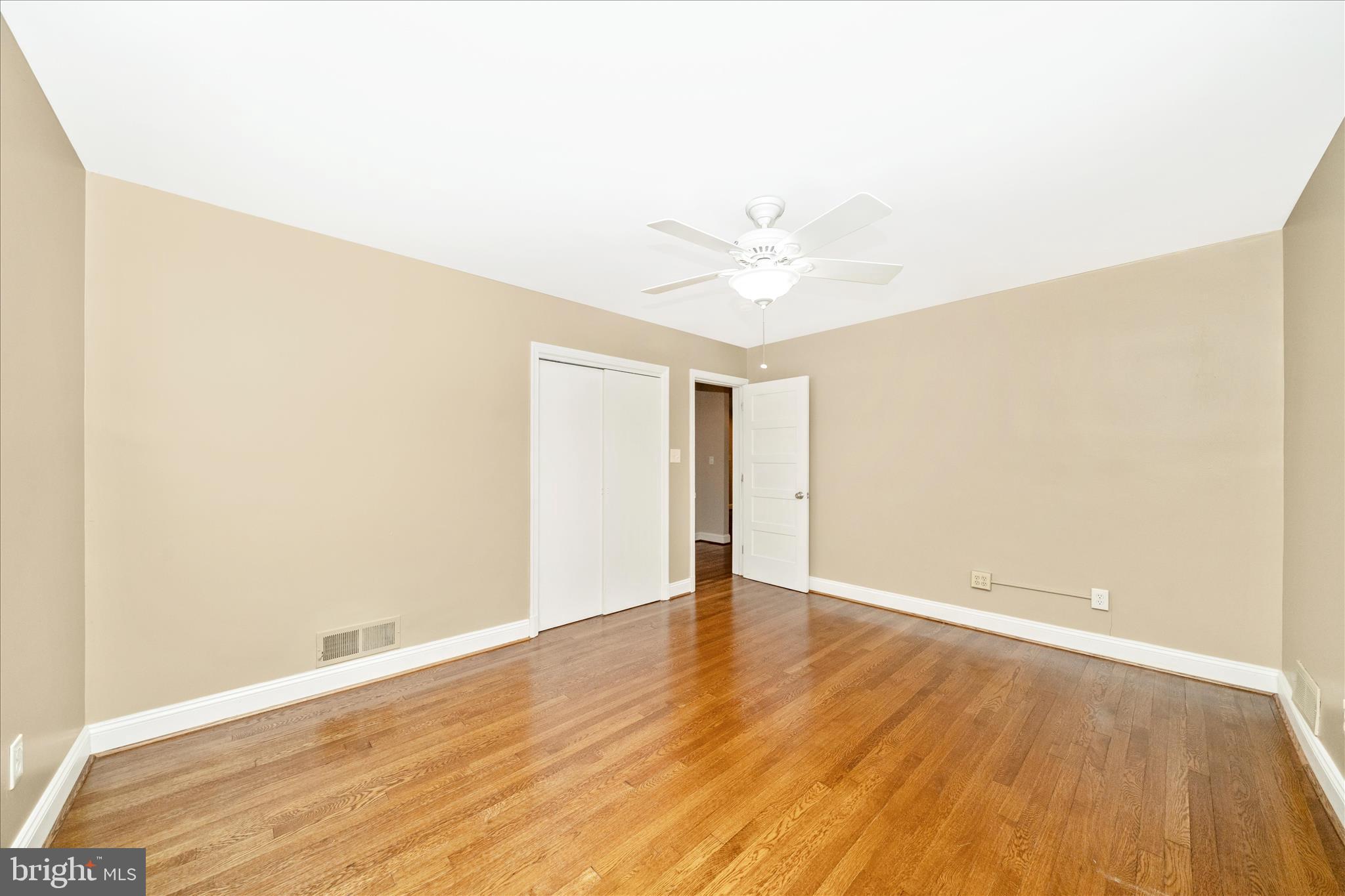 HILLANDALE - Residential Lease