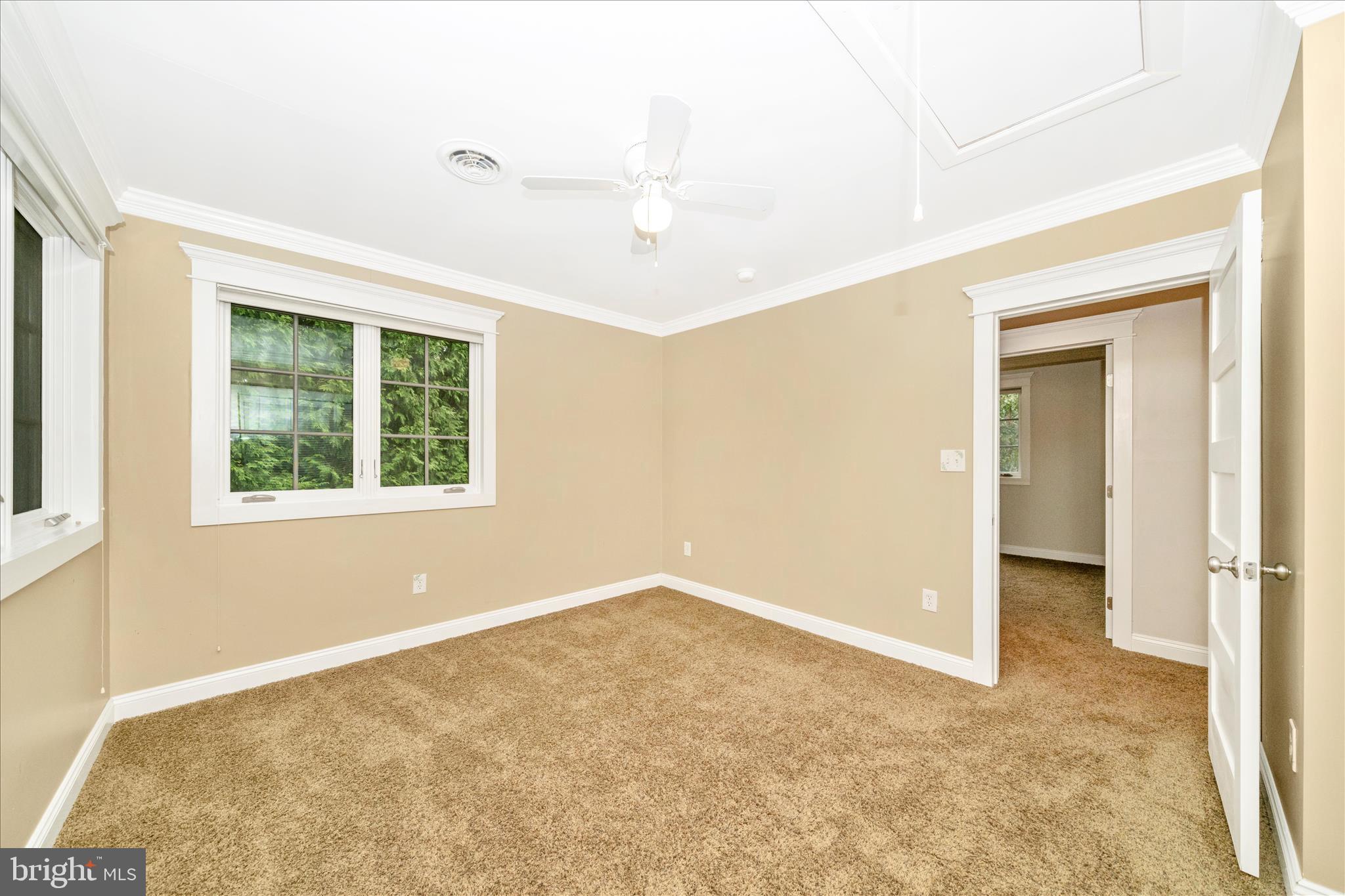 HILLANDALE - Residential Lease