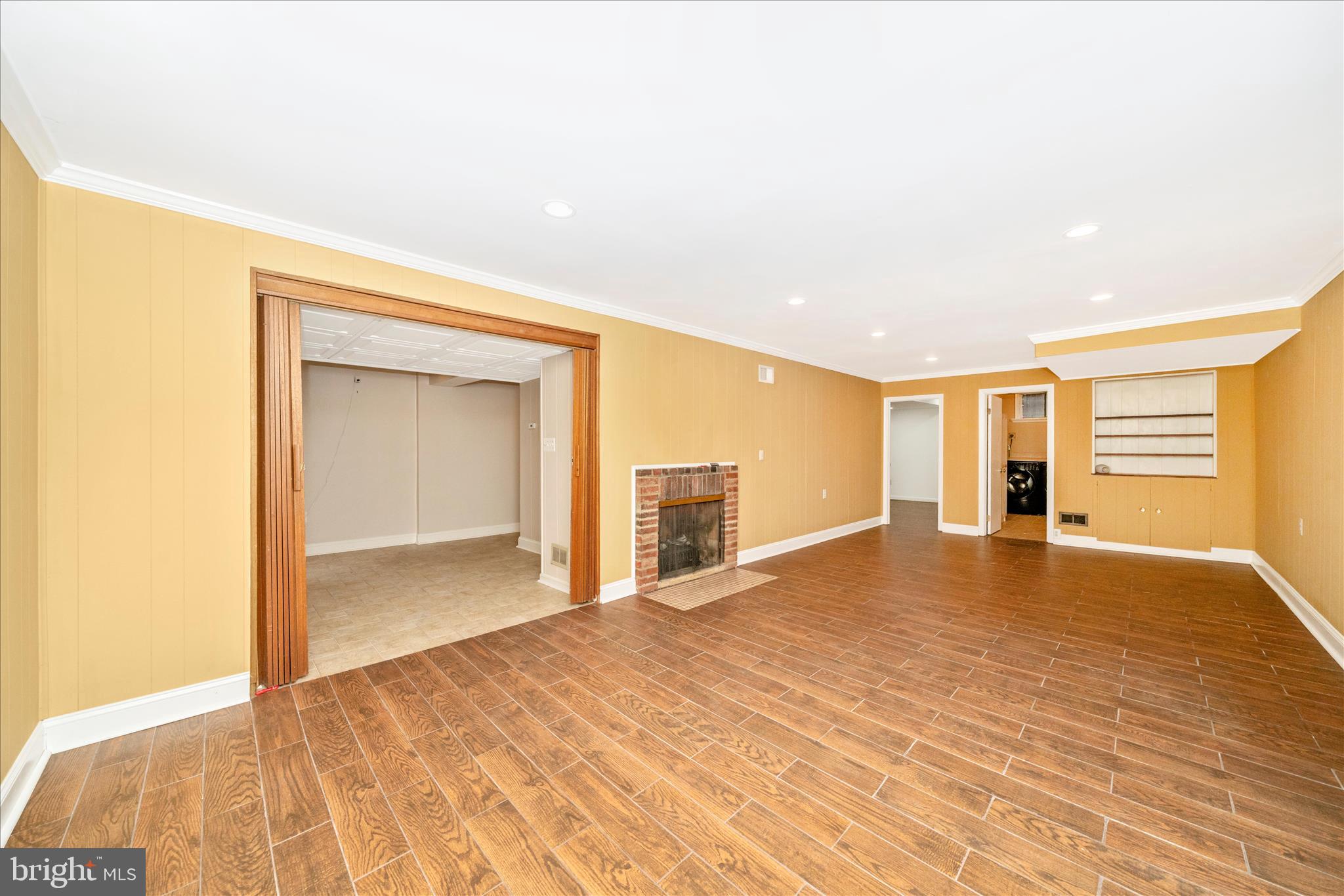 HILLANDALE - Residential Lease