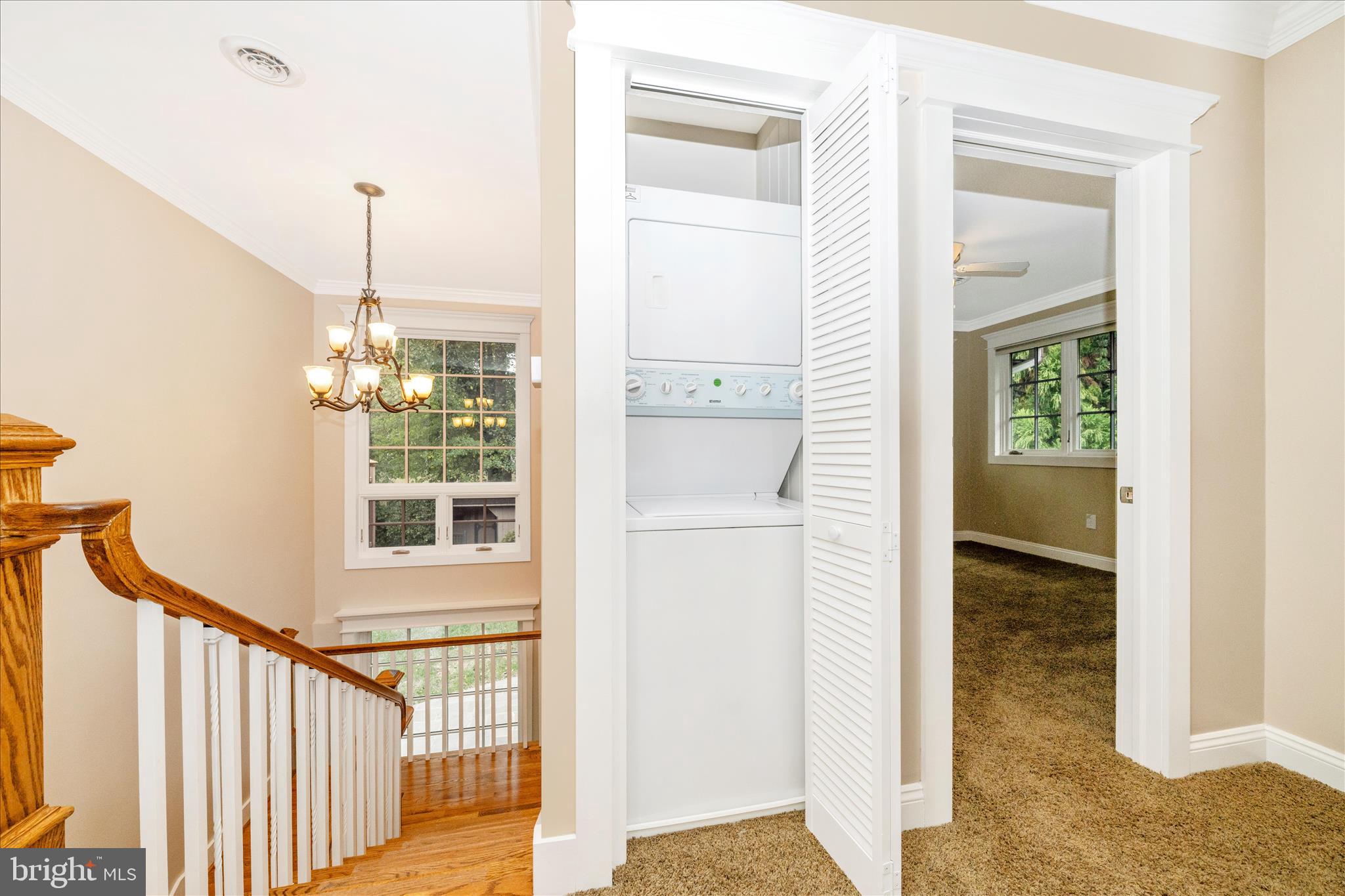 HILLANDALE - Residential Lease