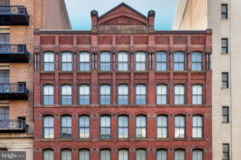 CENTER CITY - Residential Lease