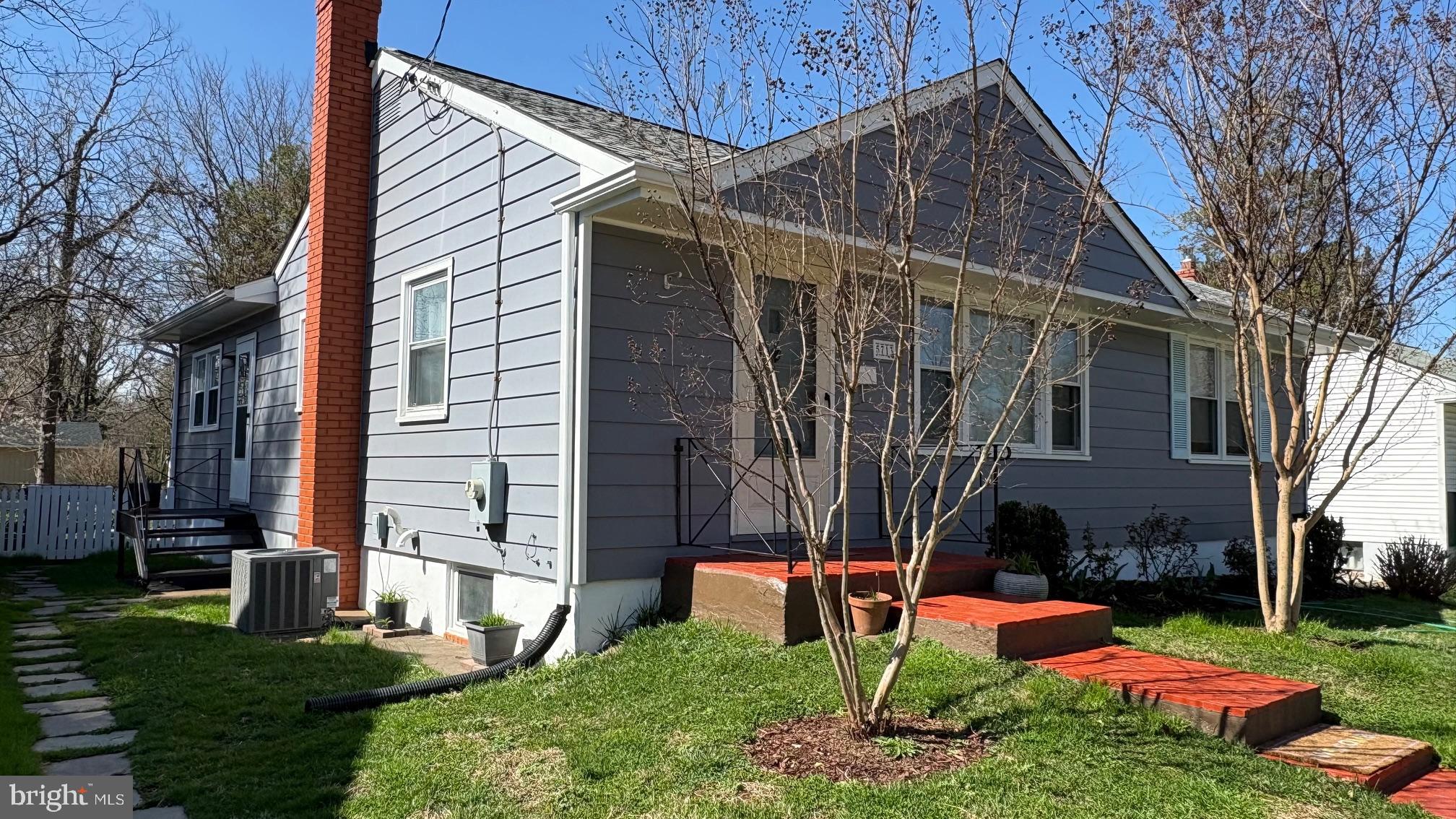 BERWYN HEIGHTS - Residential