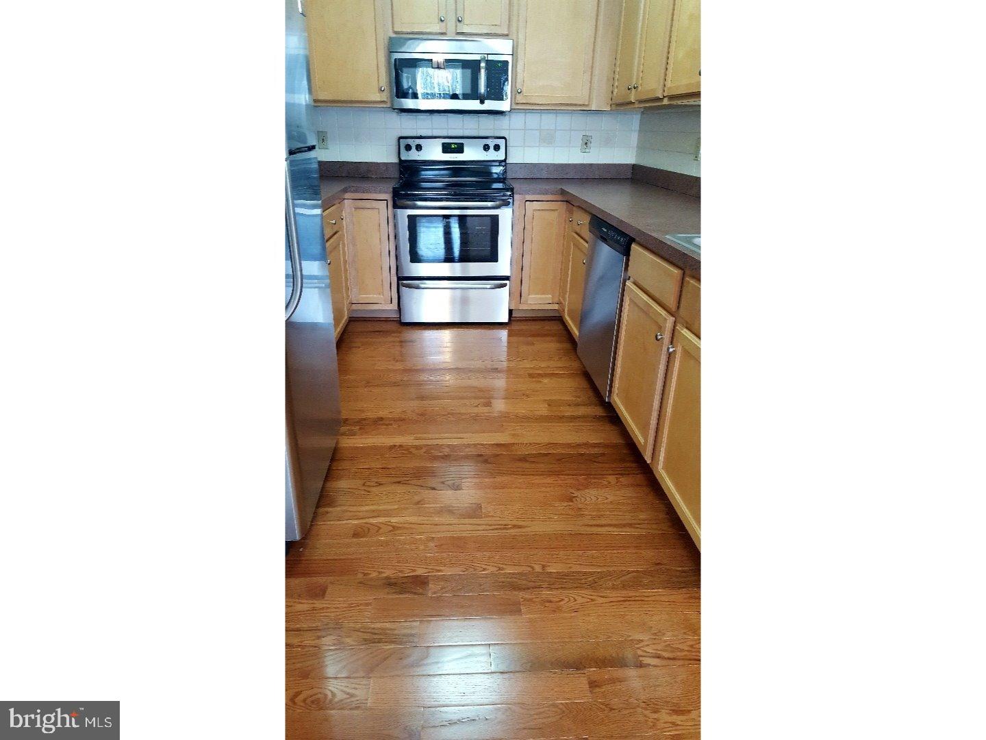 VERNON COURT - Residential