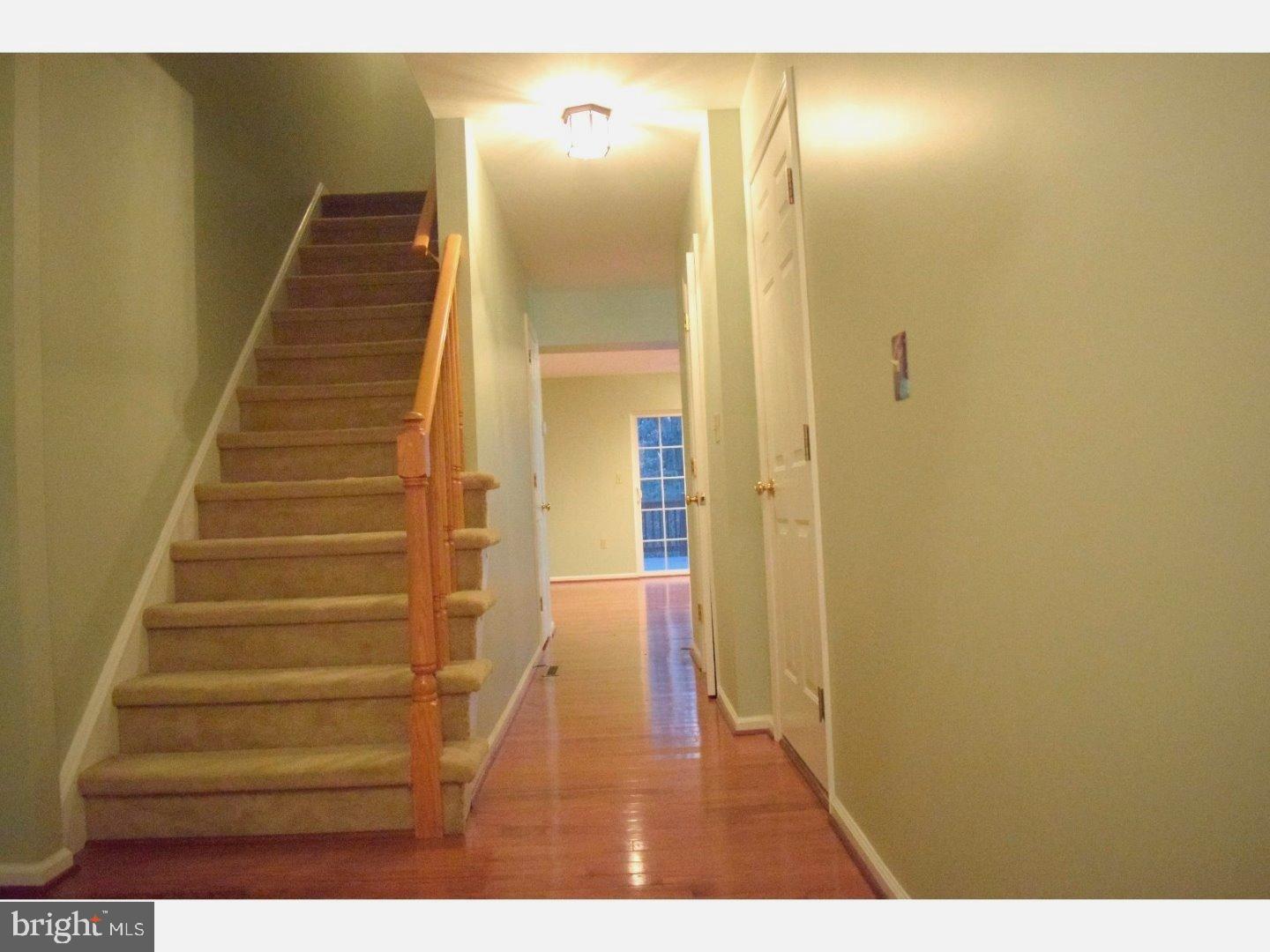 VERNON COURT - Residential