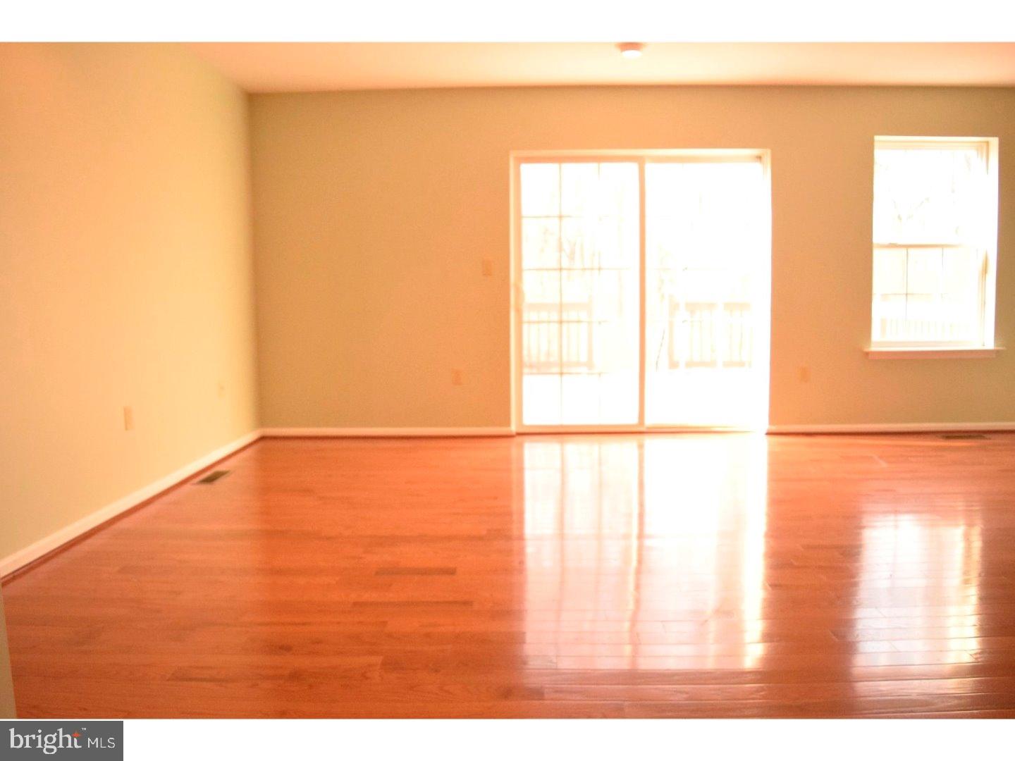 VERNON COURT - Residential