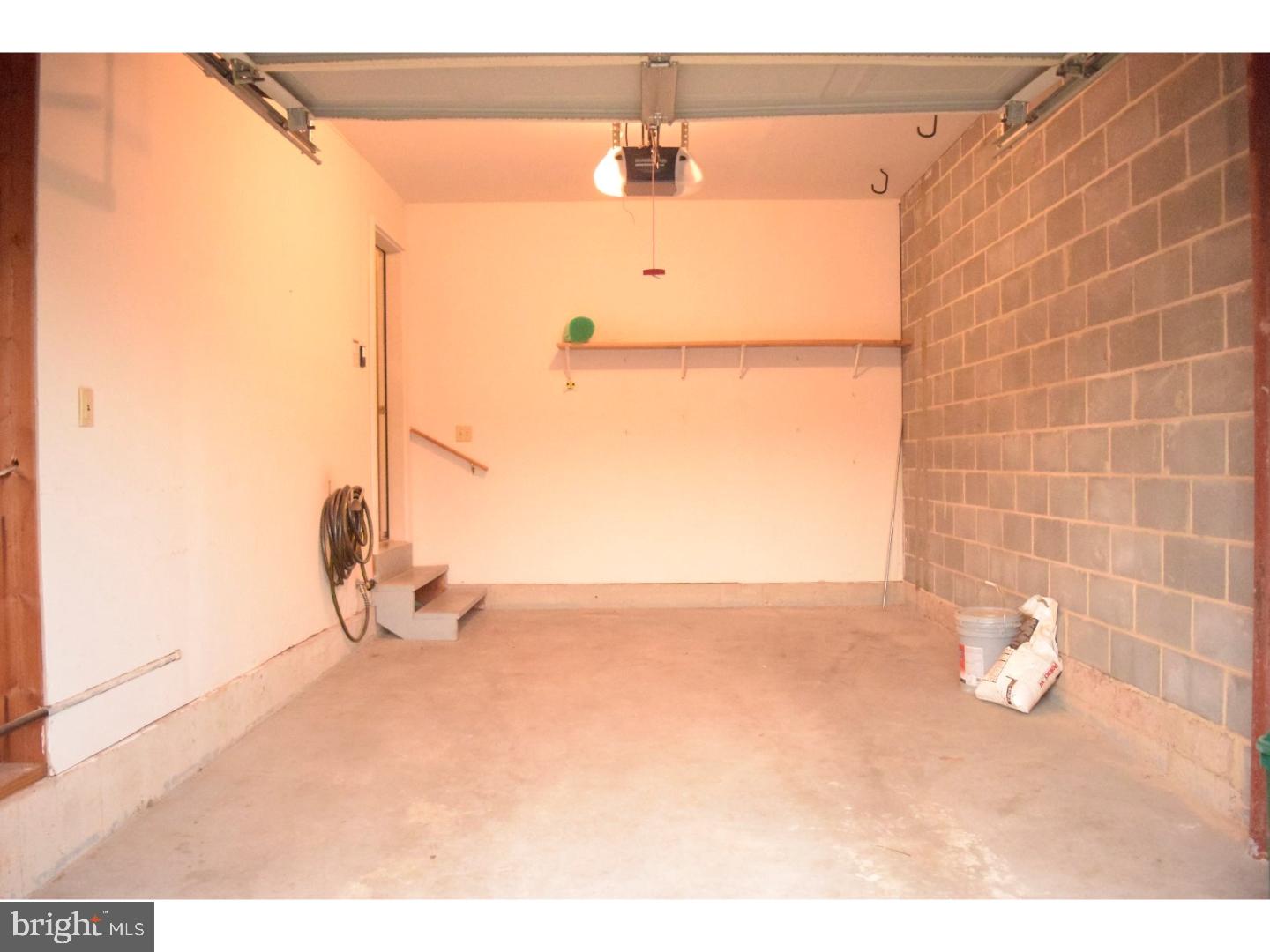 VERNON COURT - Residential