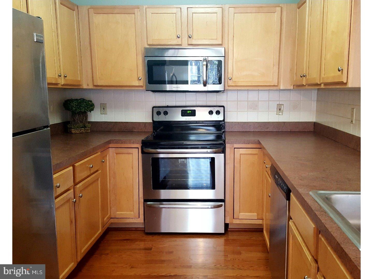 VERNON COURT - Residential