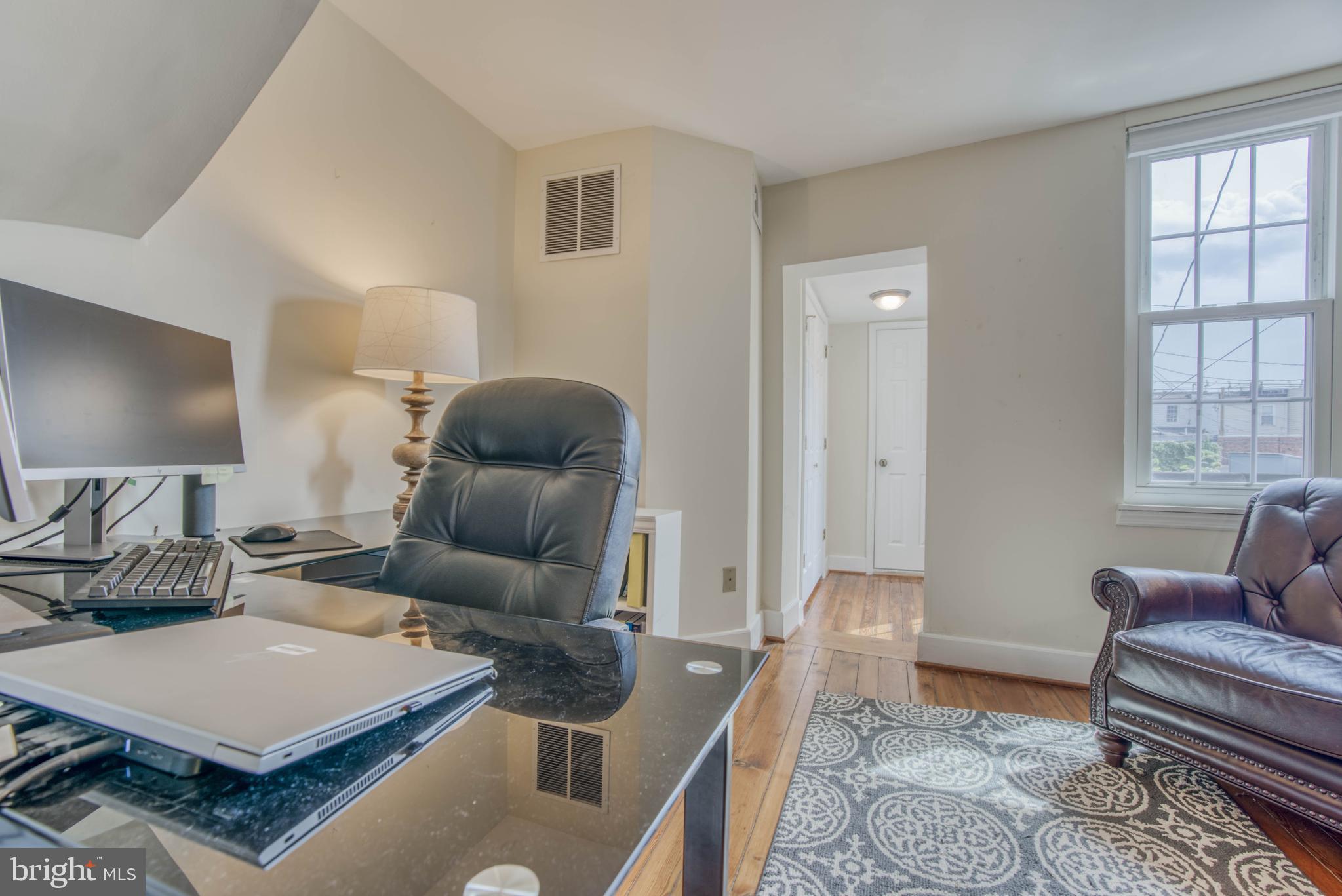 RIVERSIDE - Residential