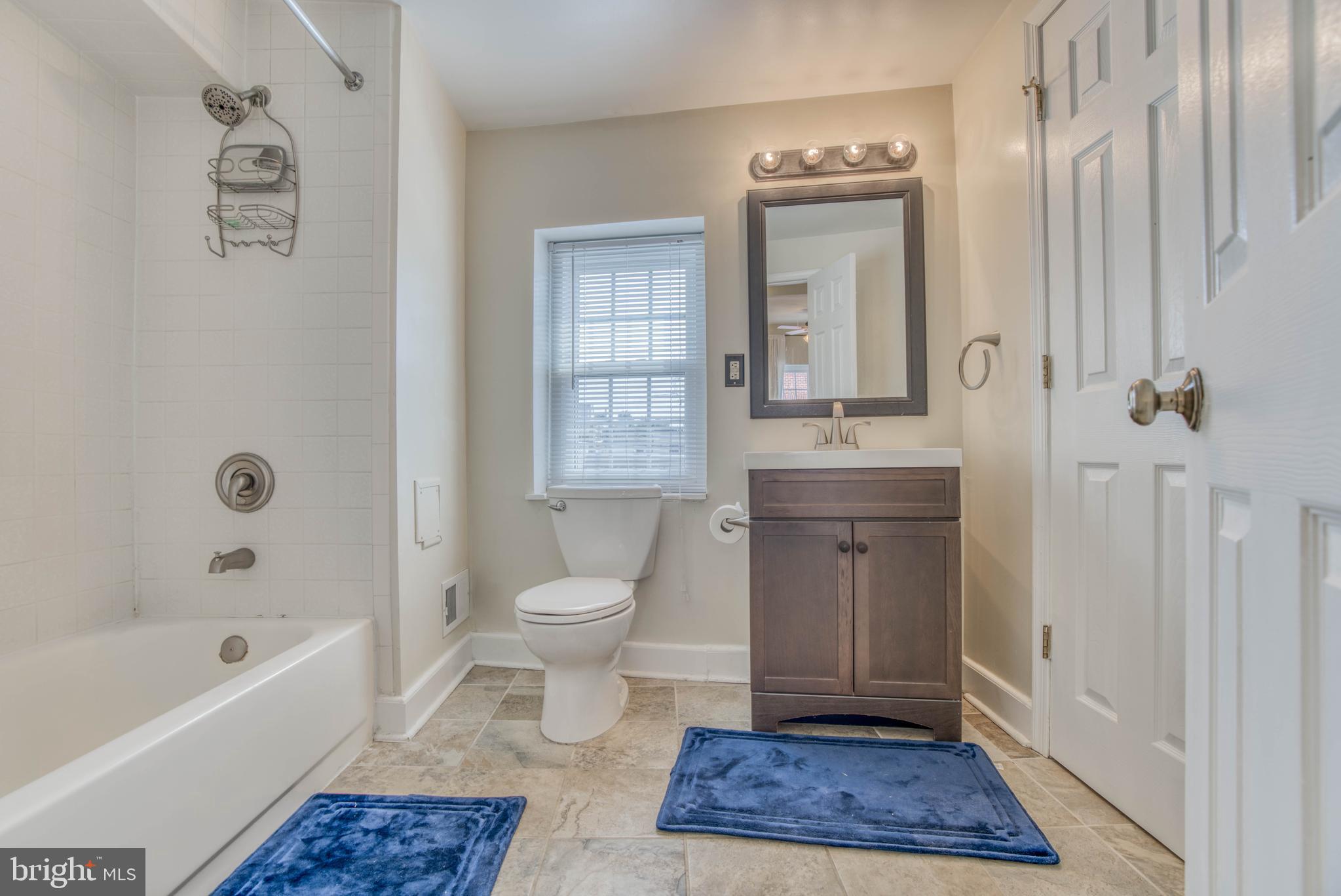 RIVERSIDE - Residential