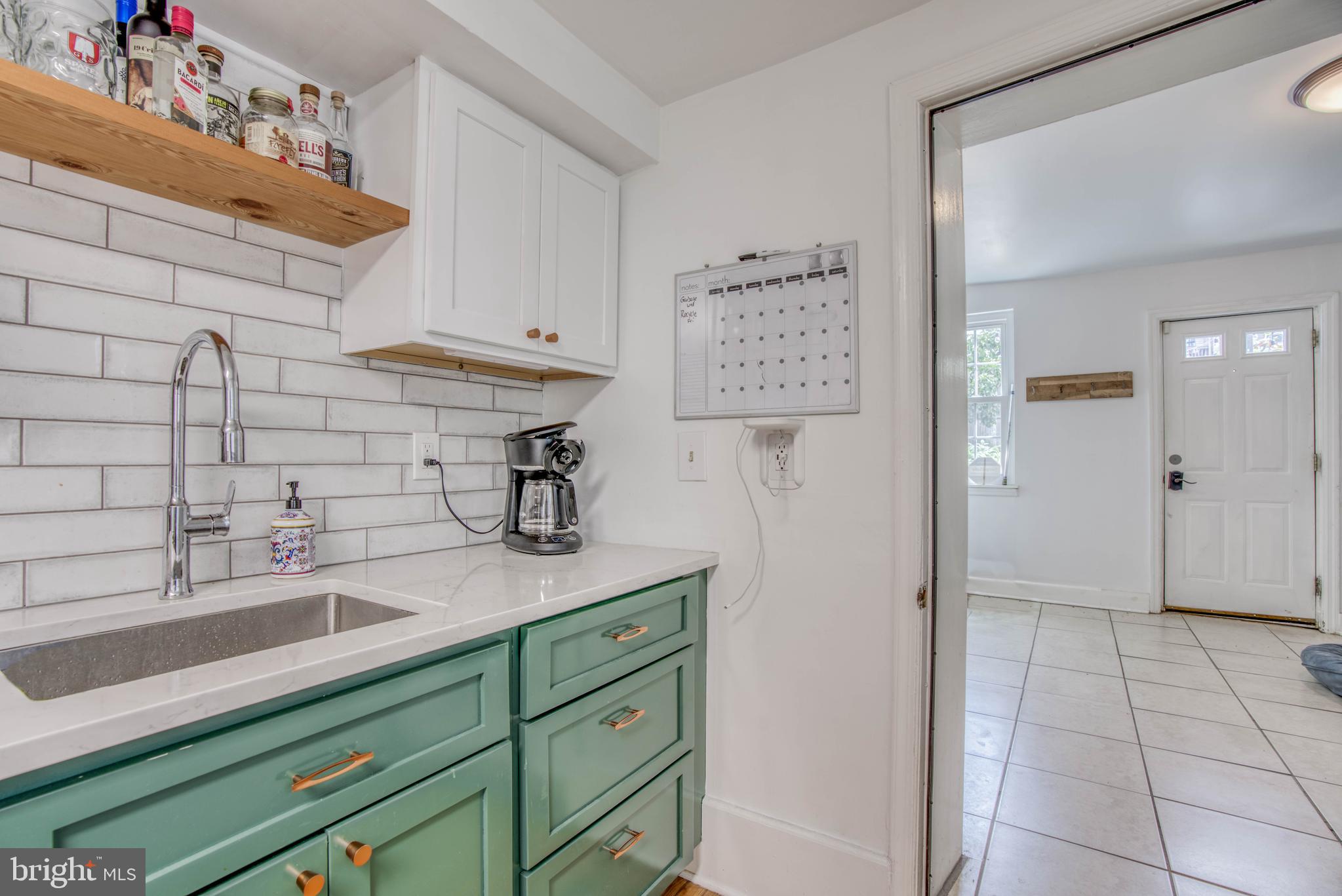 RIVERSIDE - Residential