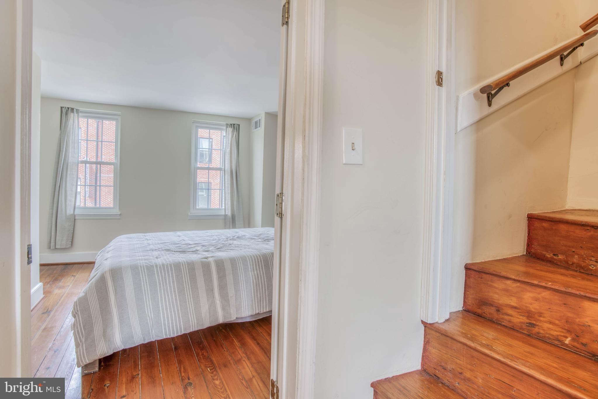 RIVERSIDE - Residential