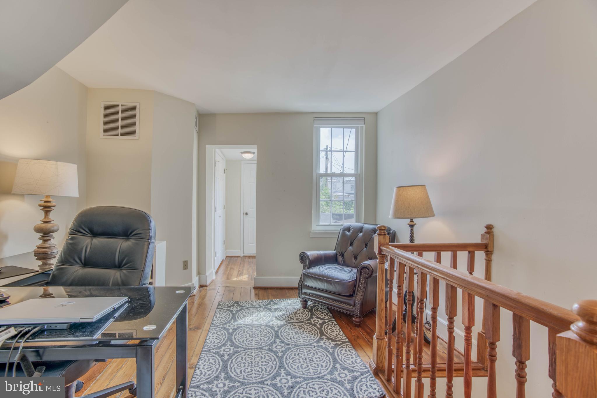 RIVERSIDE - Residential