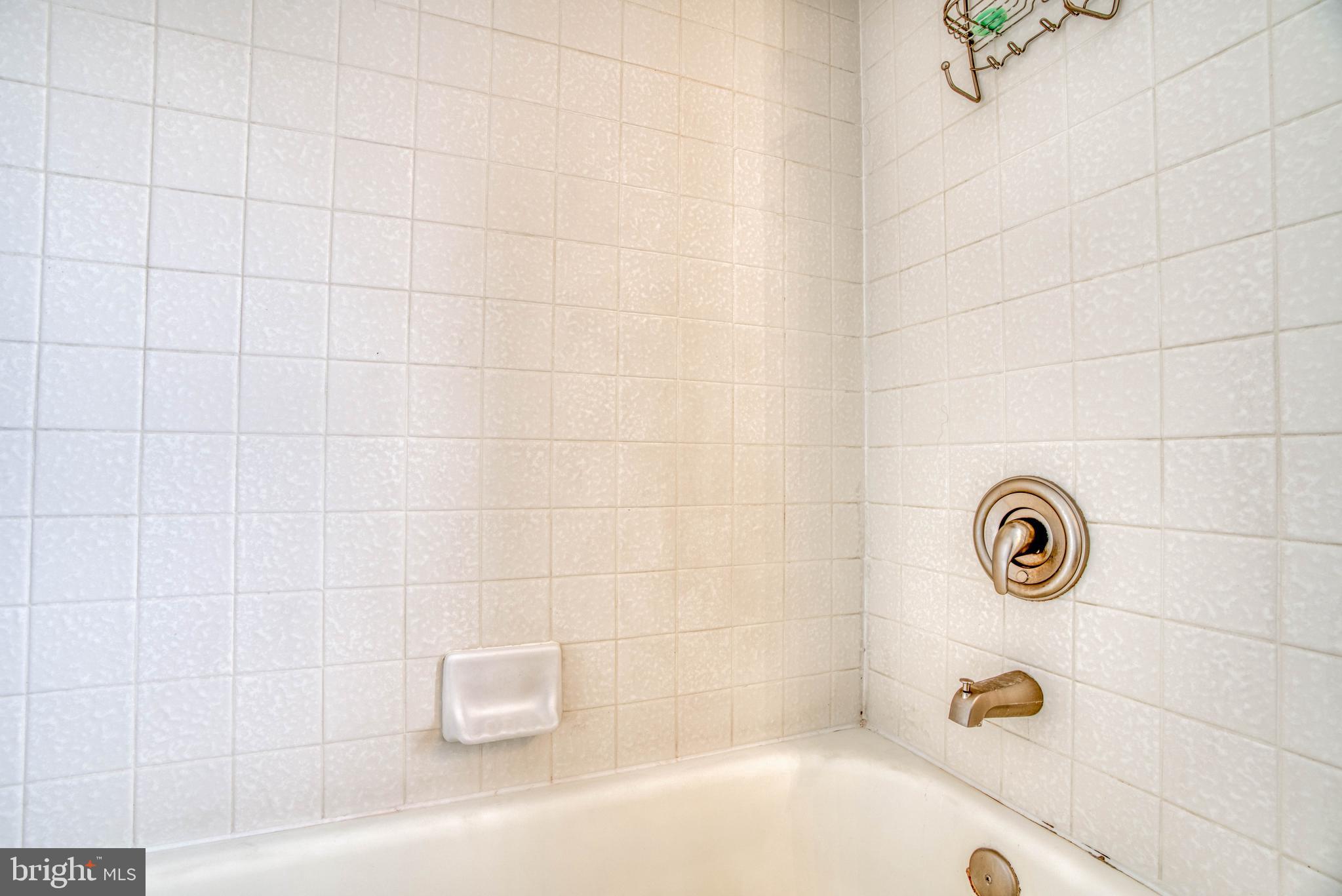 RIVERSIDE - Residential